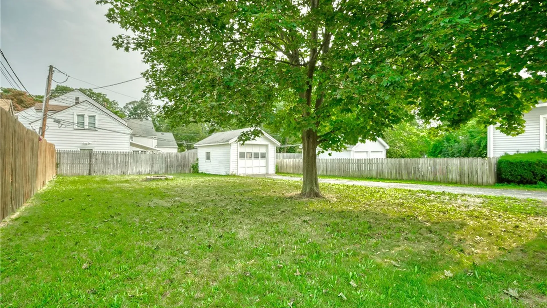 Property at 24 Garford Road, Irondequoit, NY 14622 29