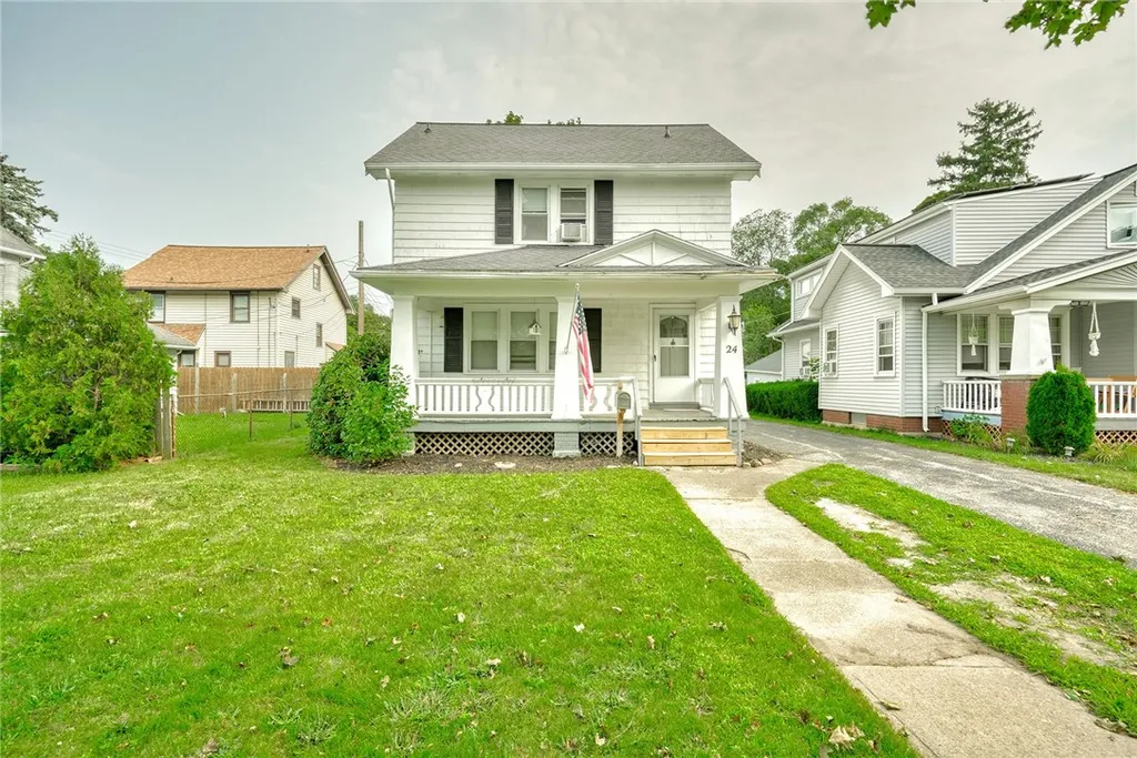 Property at 24 Garford Road, Irondequoit, NY 14622