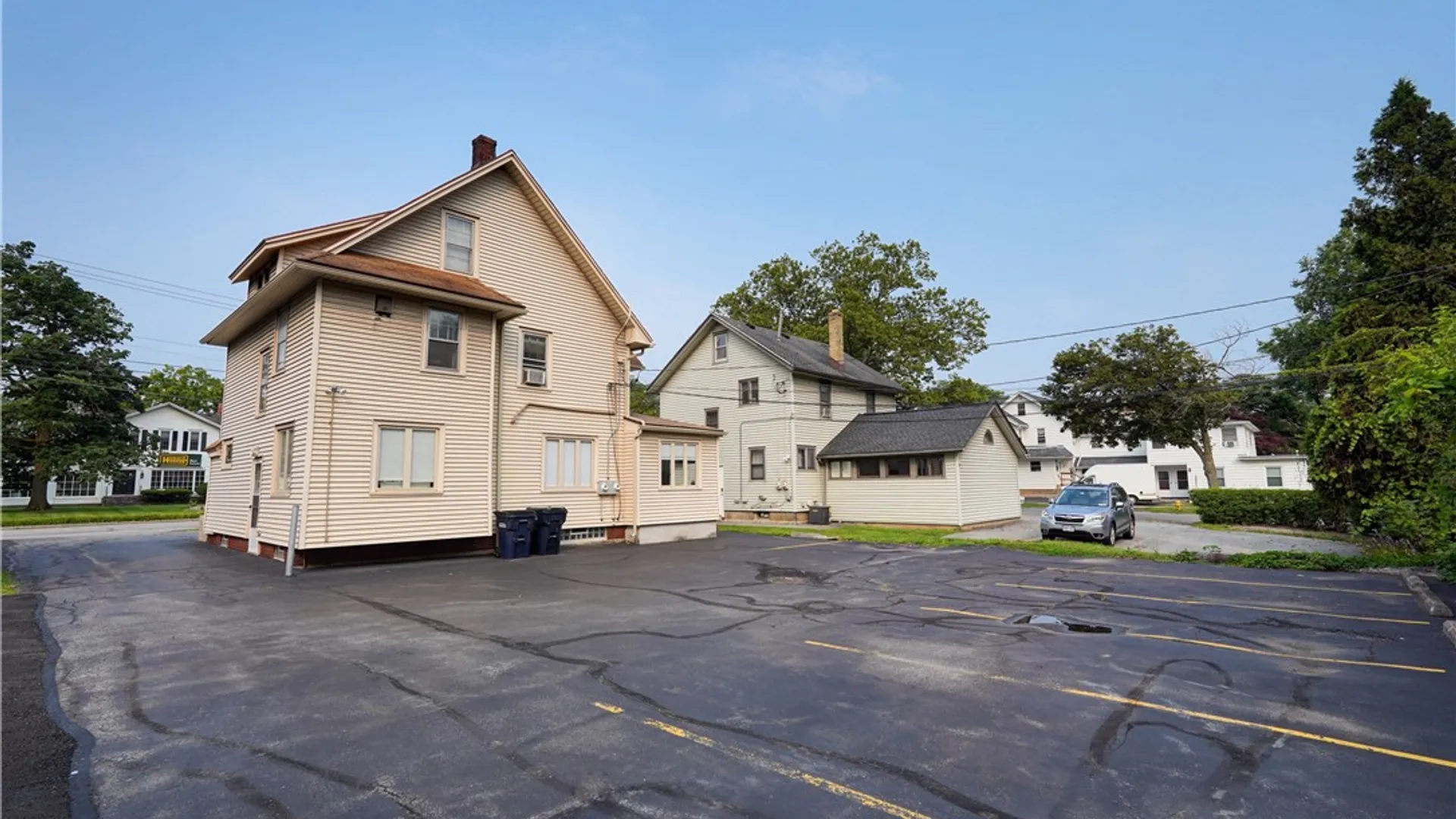 Property at 2362 Monroe Avenue, Brighton, NY 14618 23