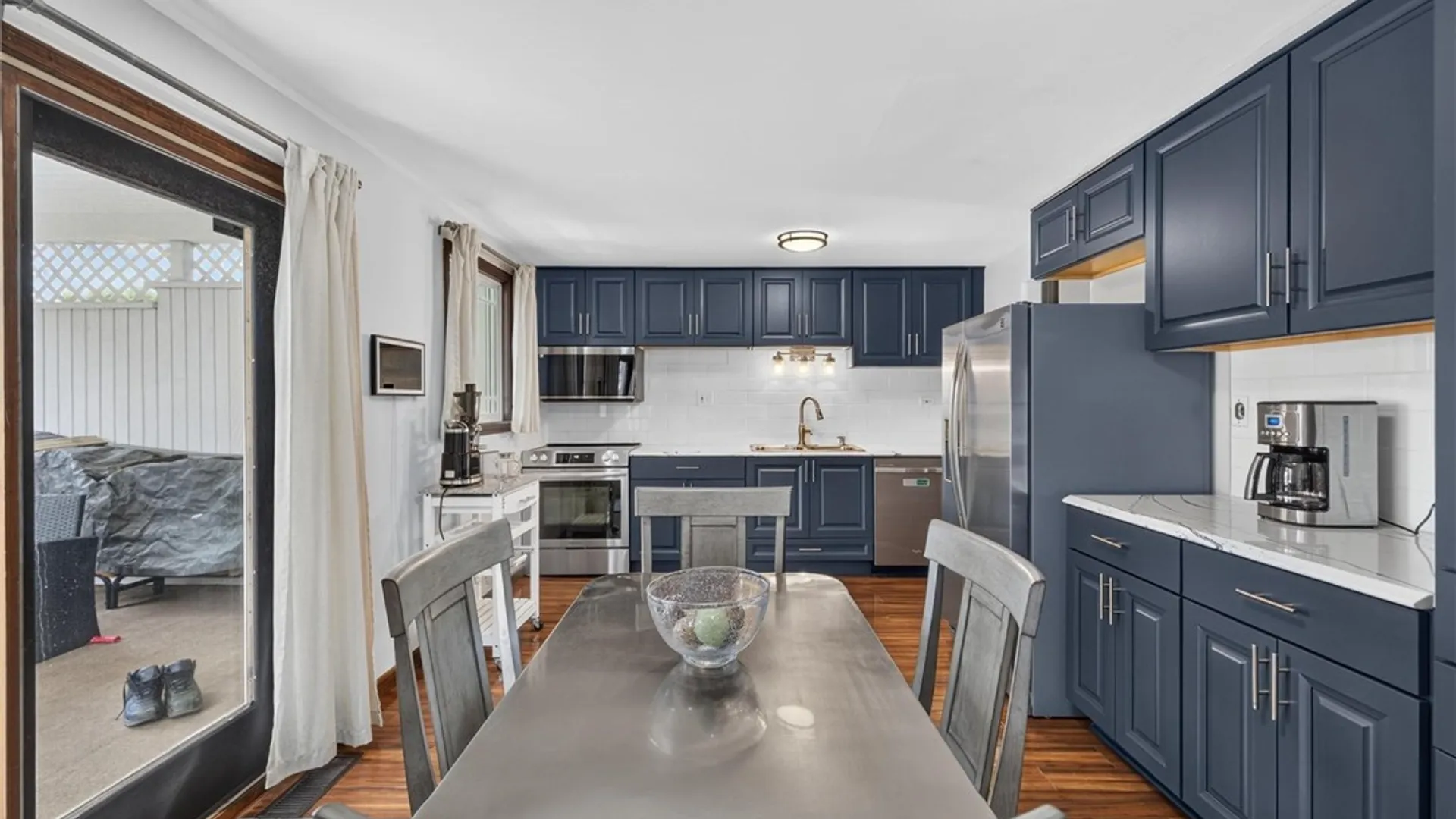 Property at 76 Woodgate Drive, Cheektowaga, NY 14227 15