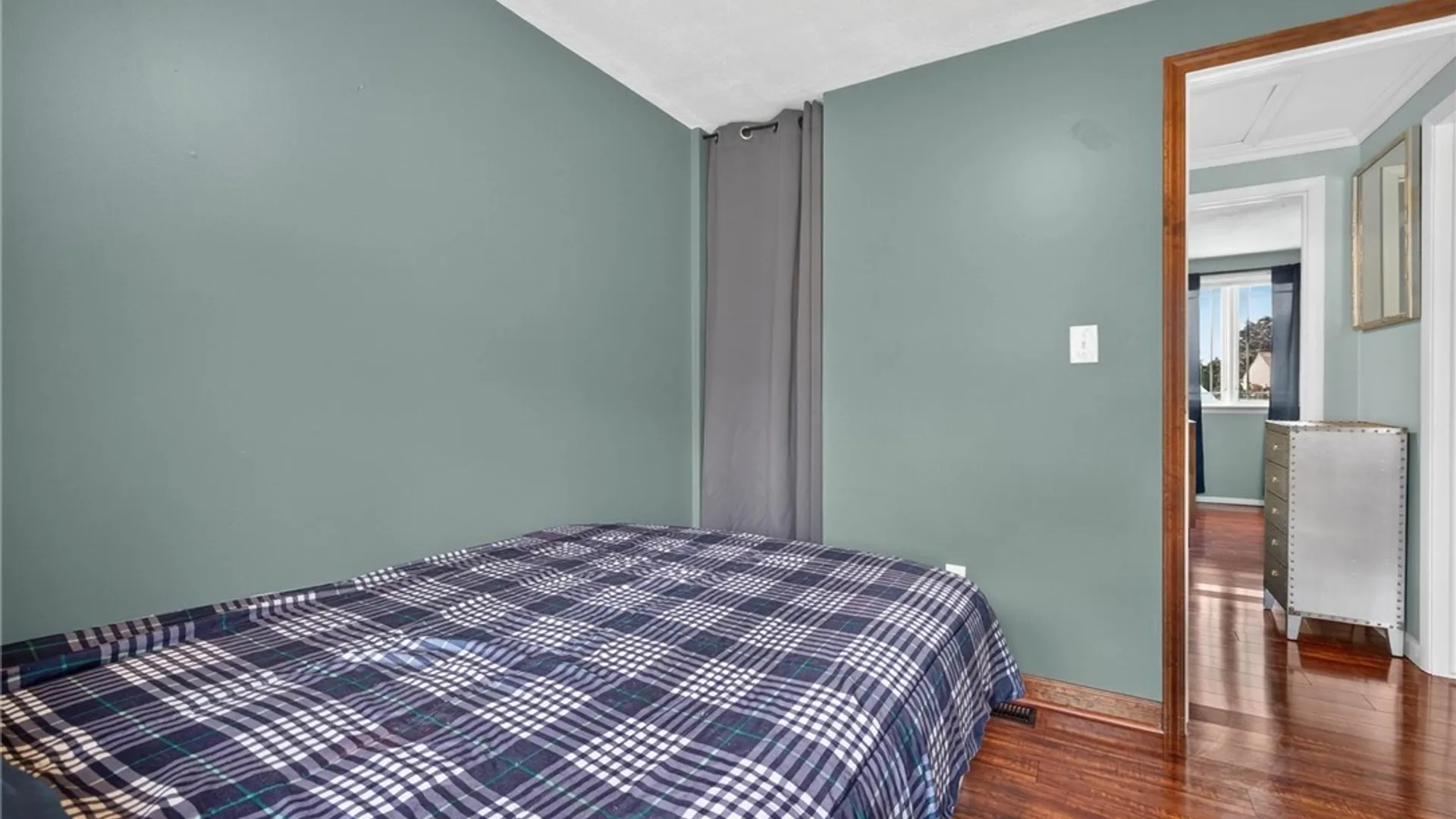 Property at 76 Woodgate Drive, Cheektowaga, NY 14227 30