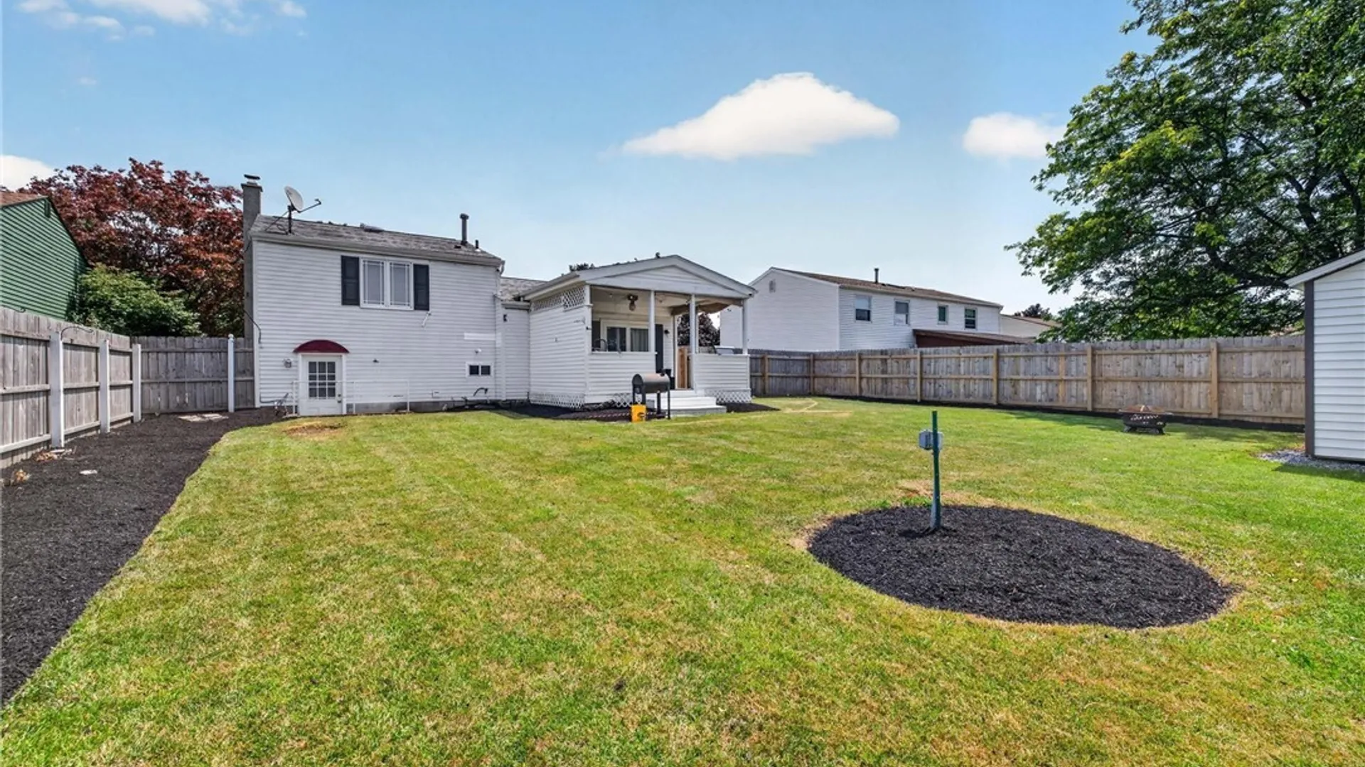 Property at 76 Woodgate Drive, Cheektowaga, NY 14227 39
