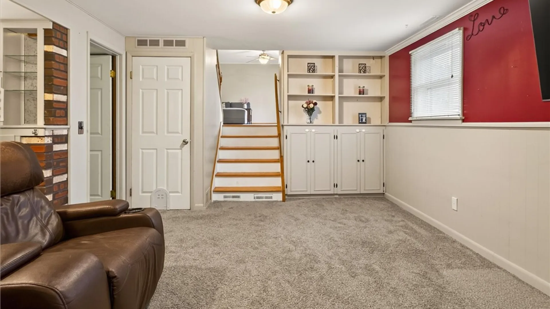 Property at 21 W Canon Drive, Chili, NY 14624 23
