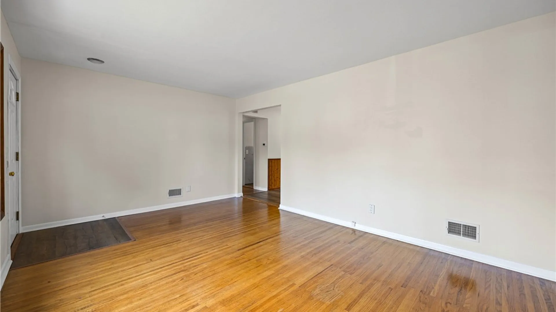 Property at 117 Willow Avenue, Irondequoit, NY 14609 6