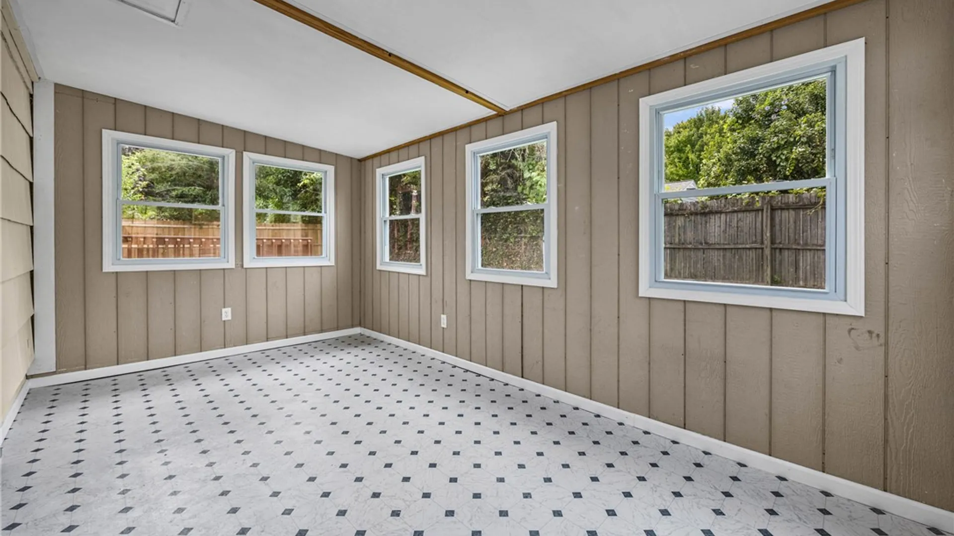 Property at 117 Willow Avenue, Irondequoit, NY 14609 20
