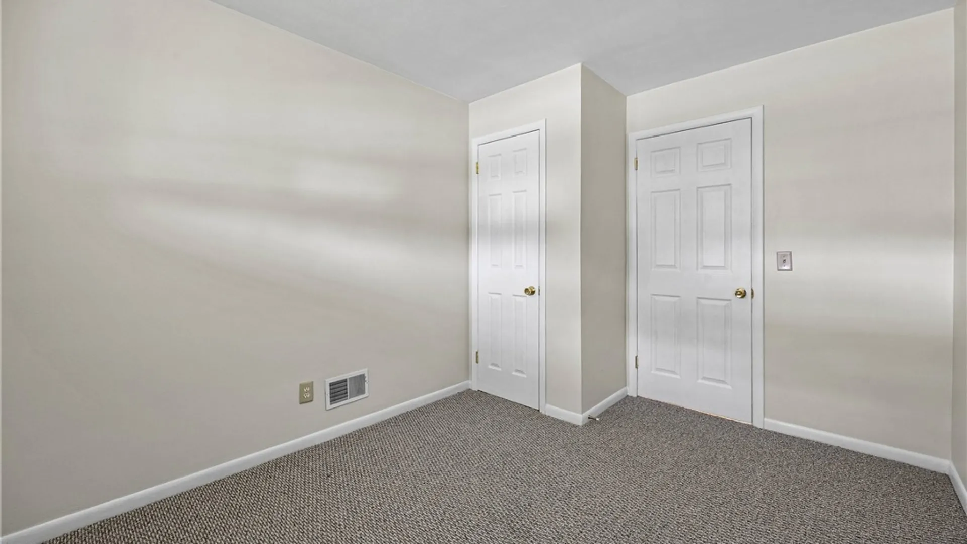 Property at 117 Willow Avenue, Irondequoit, NY 14609 23