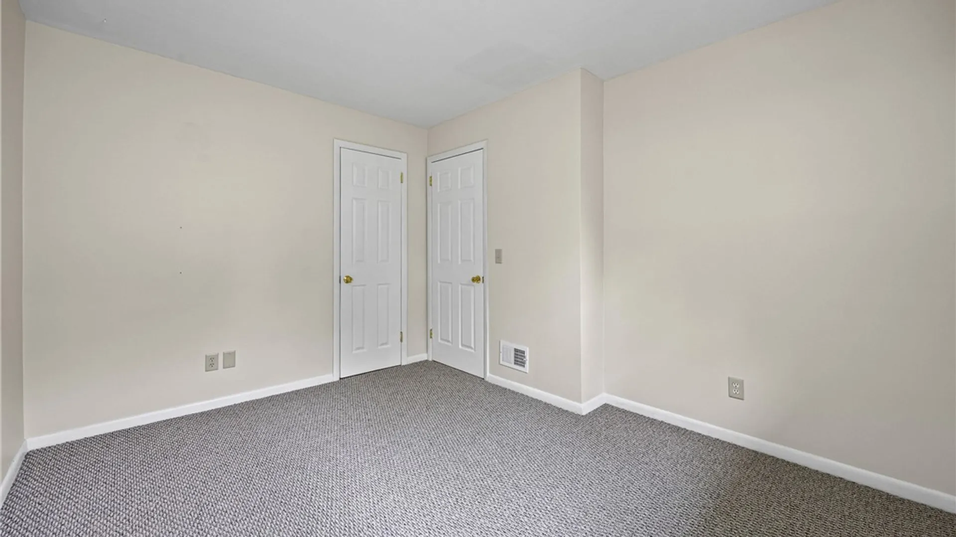Property at 117 Willow Avenue, Irondequoit, NY 14609 26