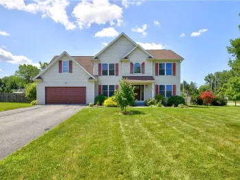 Property at 803 Red Fox Cir, Walworth, NY 14519