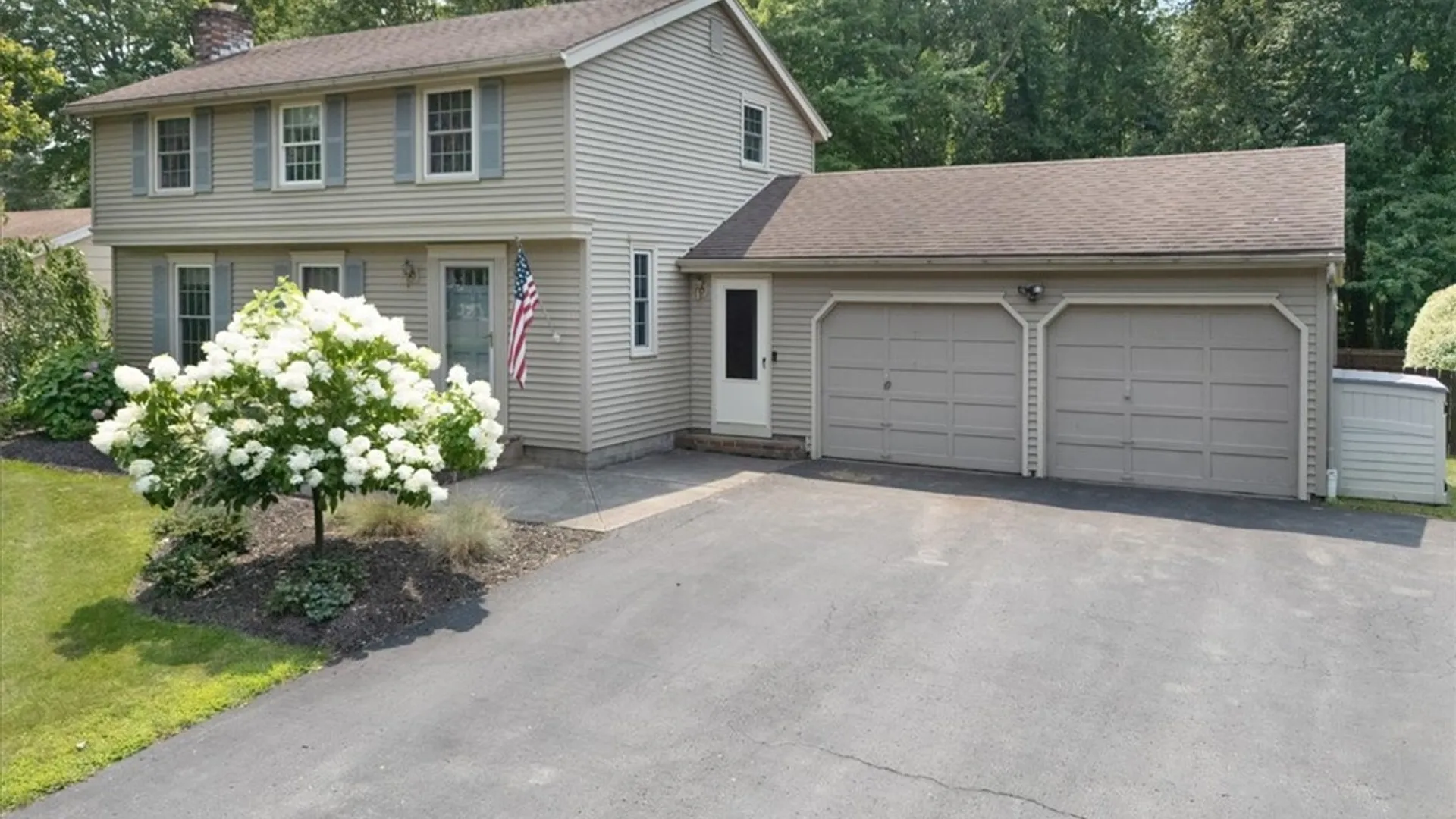 Property at 939 Joylene Drive, Webster, NY 14580 12
