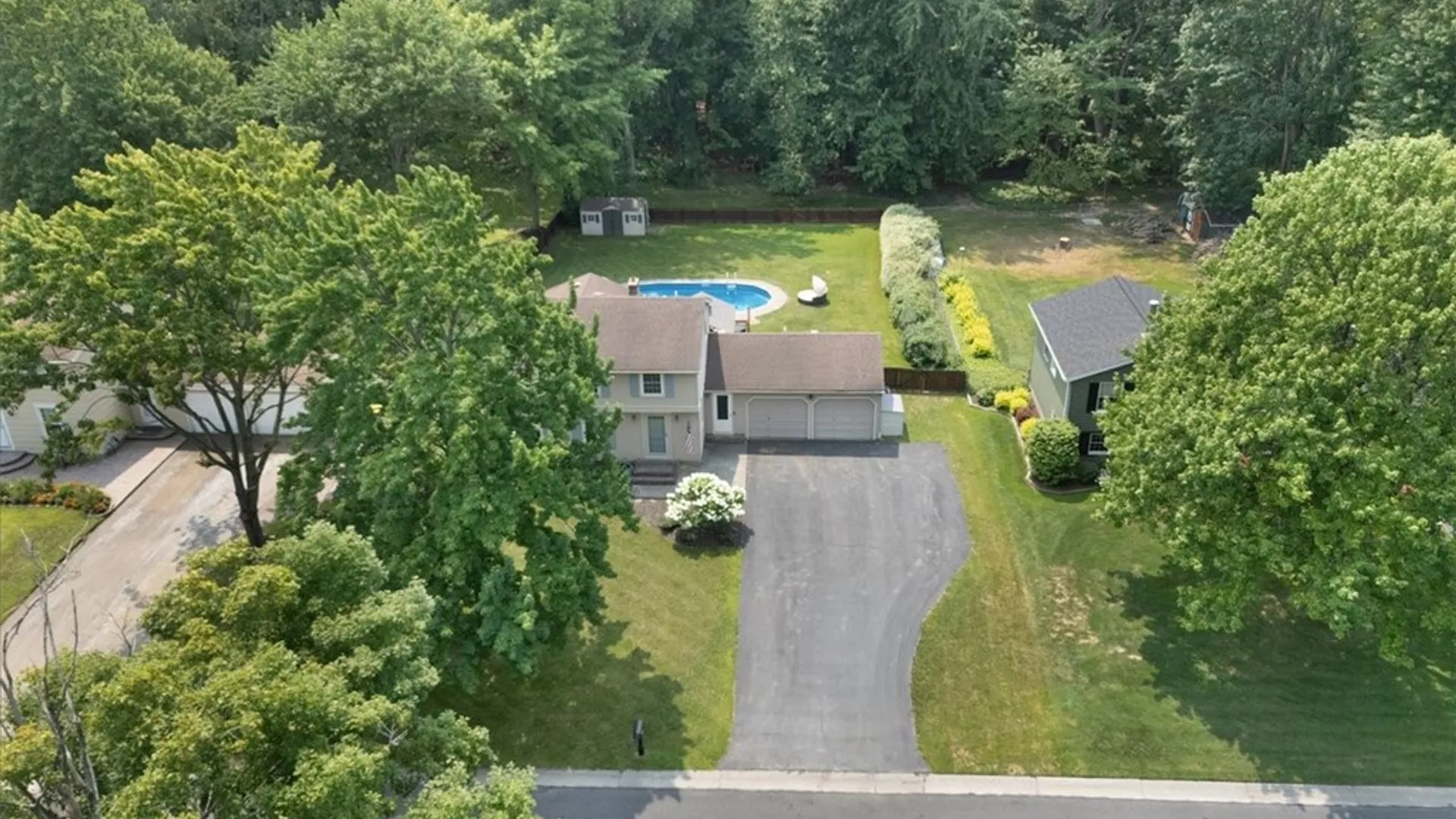 Property at 939 Joylene Drive, Webster, NY 14580 15