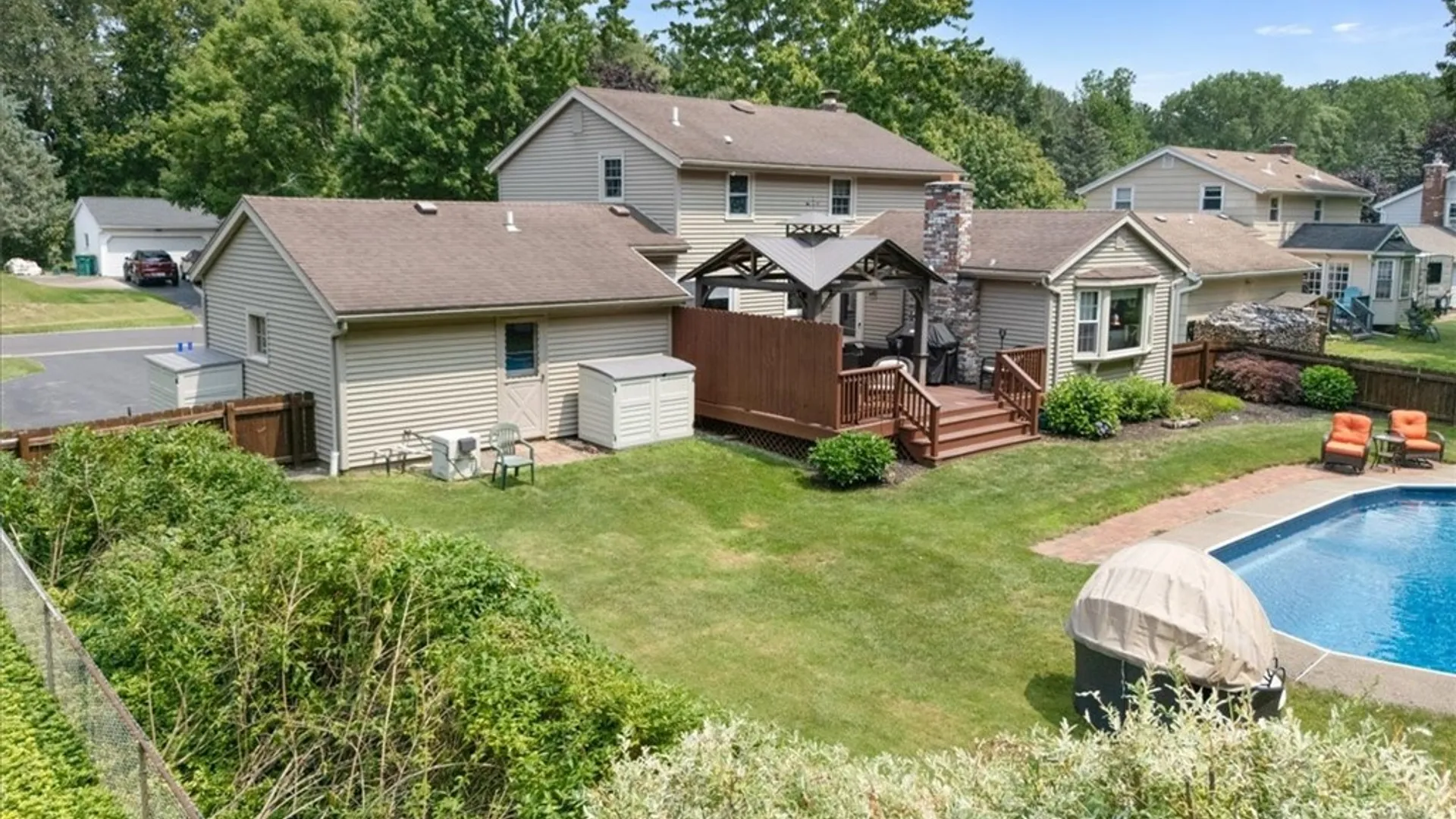 Property at 939 Joylene Drive, Webster, NY 14580 18