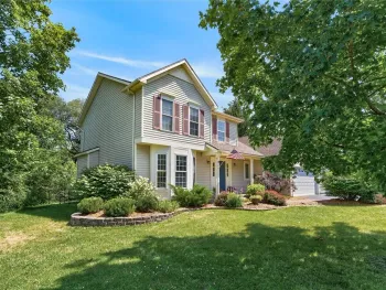 Property at 4 Salzer Heights, Henrietta, NY 14586