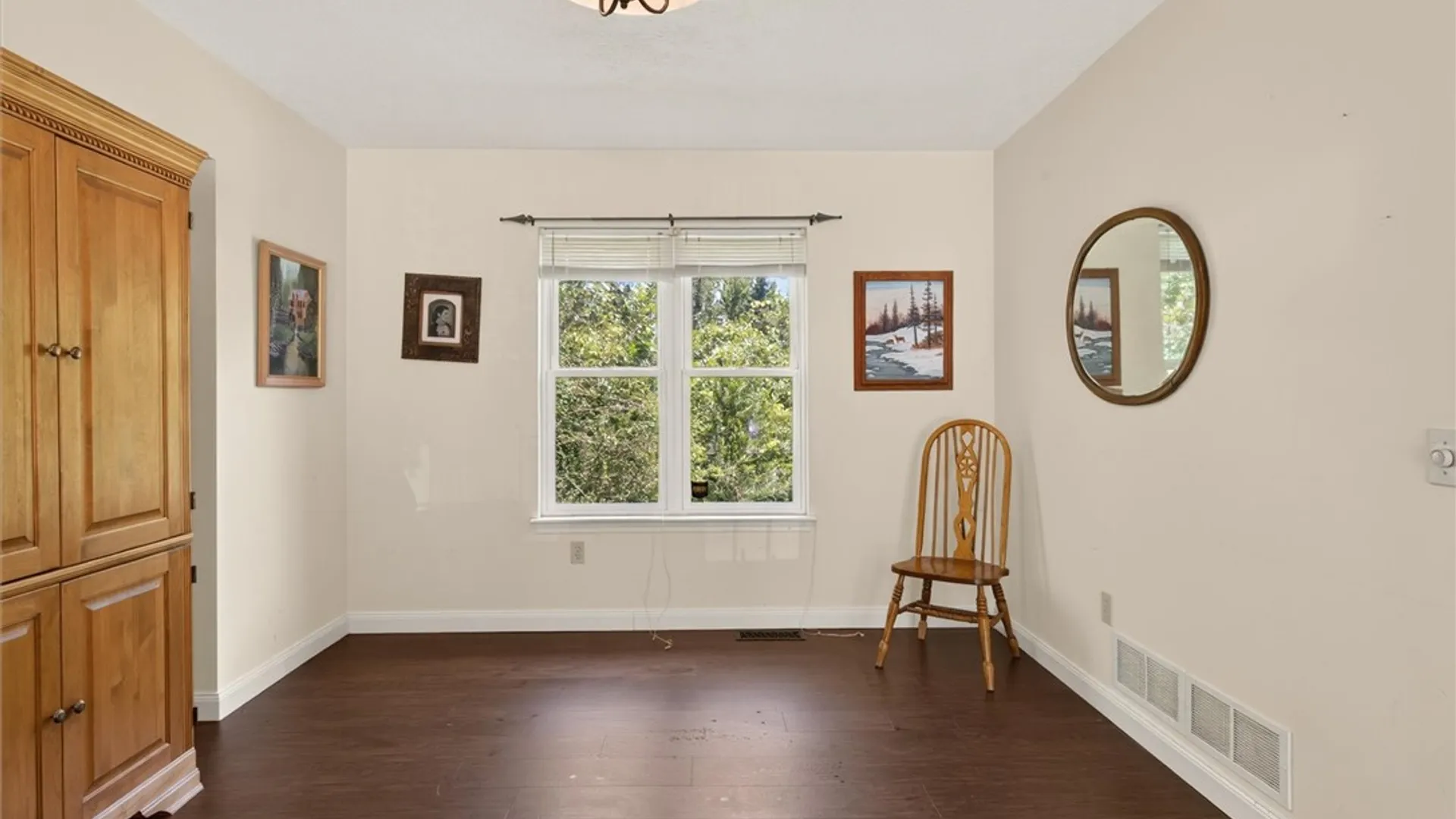 Property at 4 Salzer Heights, Henrietta, NY 14586 7