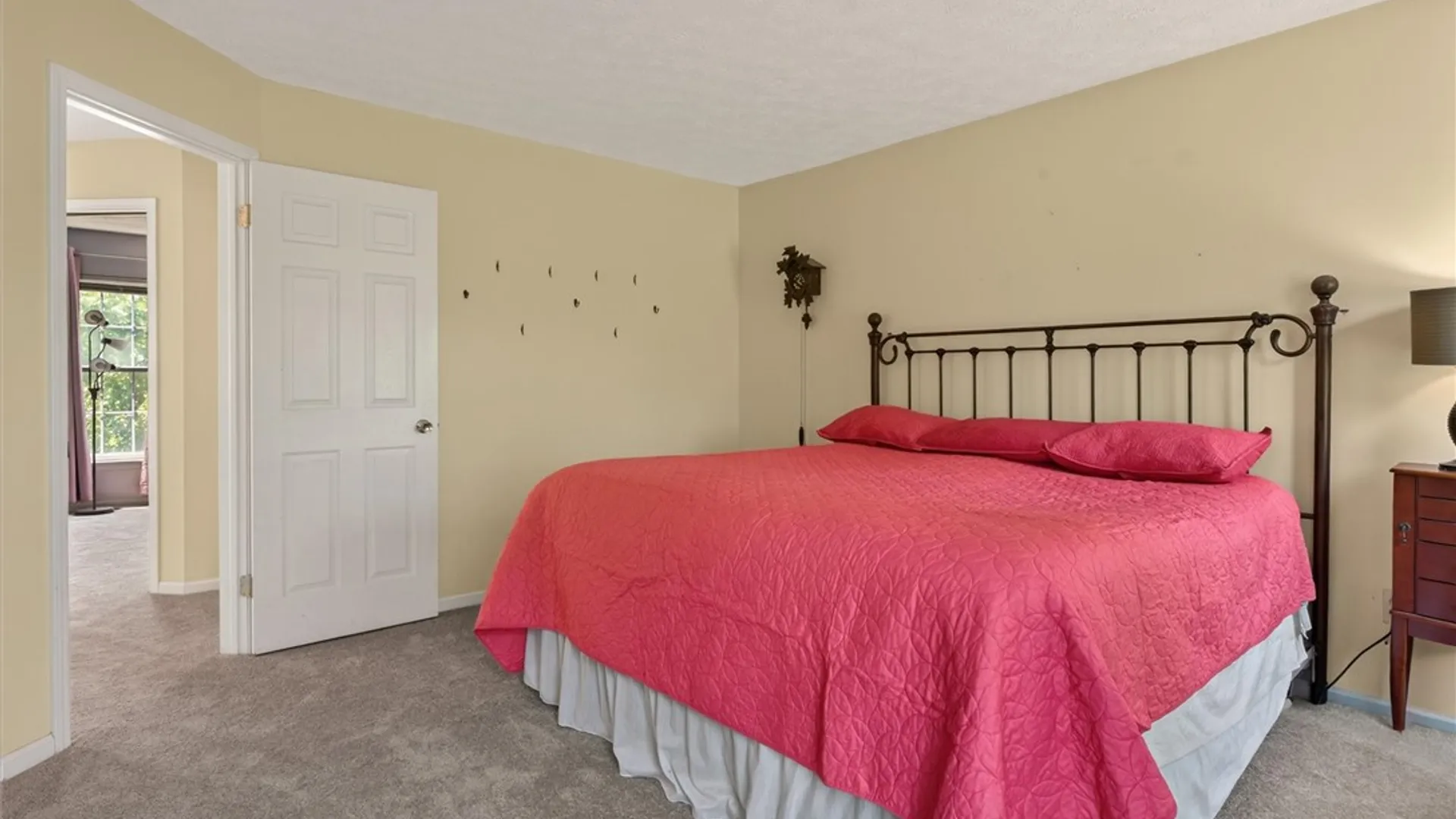 Property at 4 Salzer Heights, Henrietta, NY 14586 24