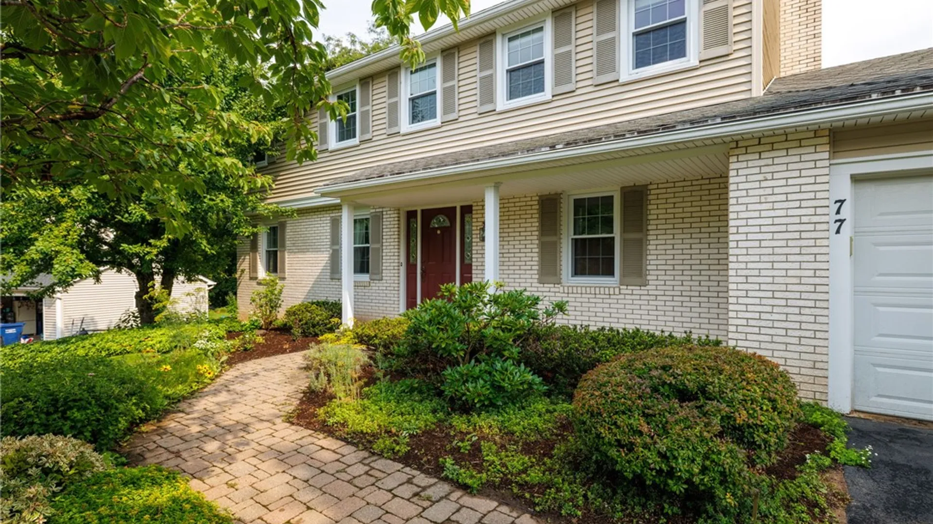 Property at 77 S Ridge Trl, Perinton, NY 14450 4