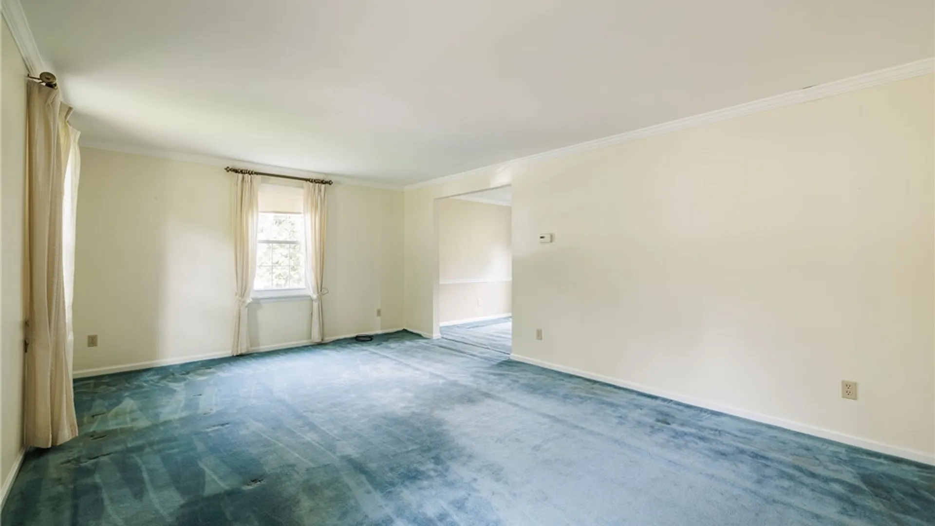 Property at 77 S Ridge Trl, Perinton, NY 14450 16