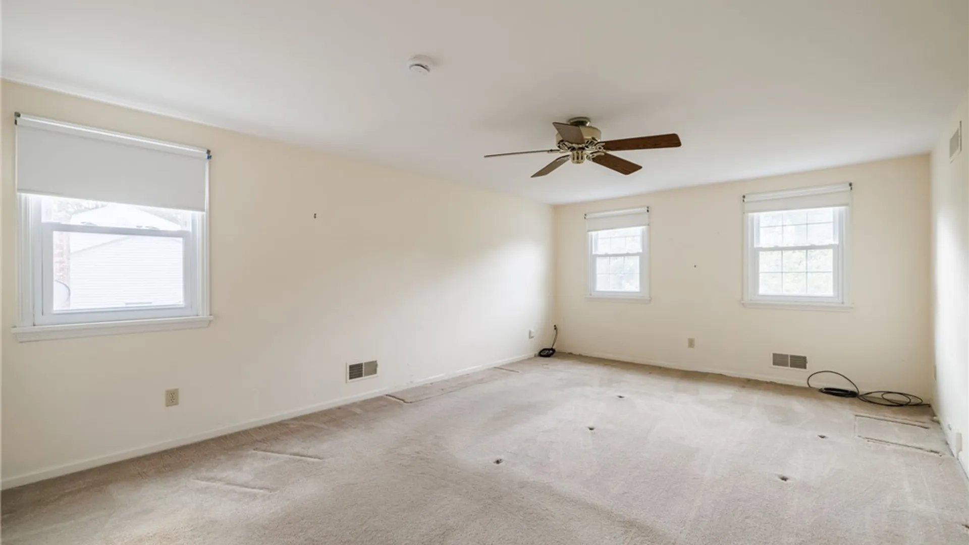 Property at 77 S Ridge Trl, Perinton, NY 14450 29