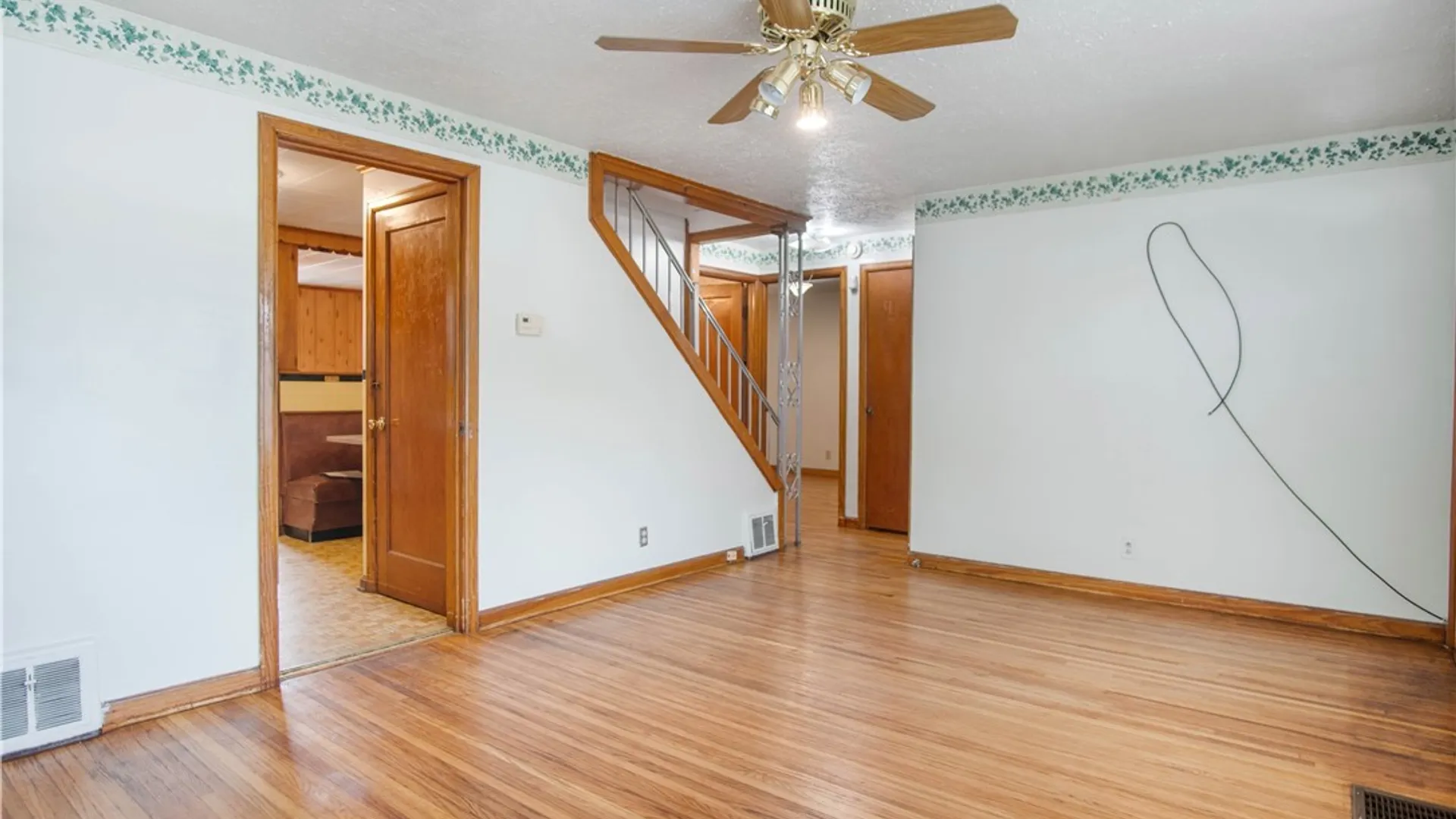 Property at 106 Colby Street, Cheektowaga, NY 14206 4