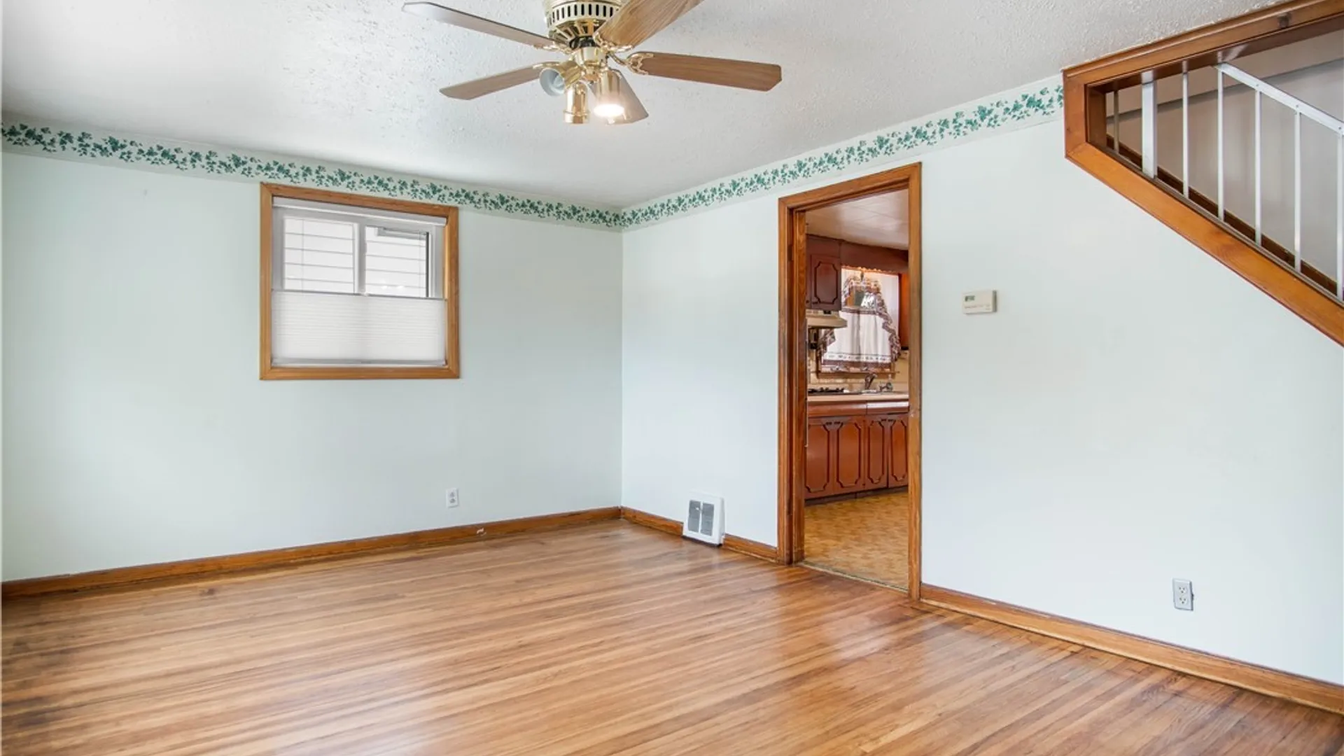 Property at 106 Colby Street, Cheektowaga, NY 14206 5