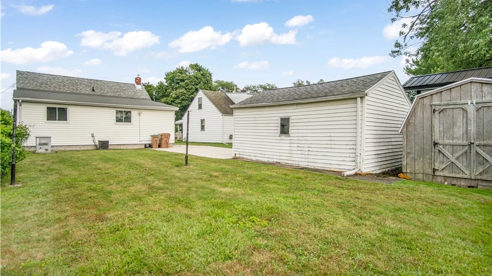 Property at 106 Colby Street, Cheektowaga, NY 14206 30