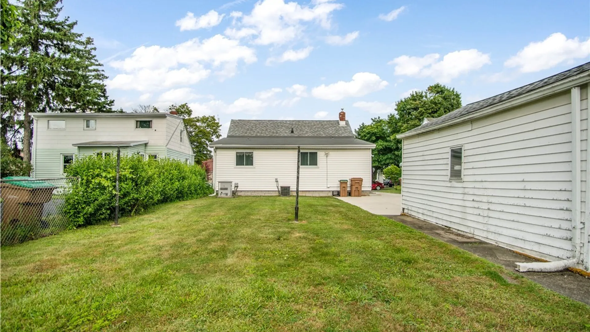 Property at 106 Colby Street, Cheektowaga, NY 14206 31