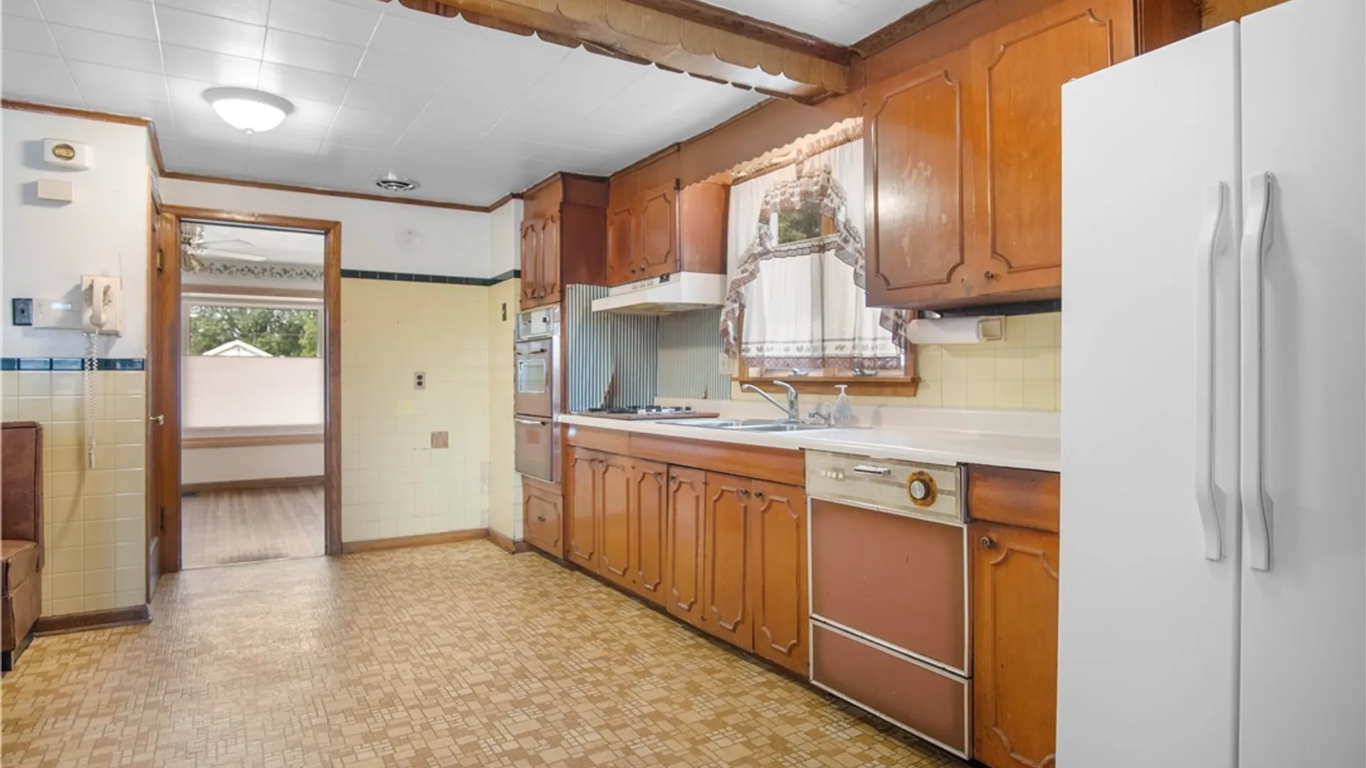 Property at 106 Colby Street, Cheektowaga, NY 14206 13