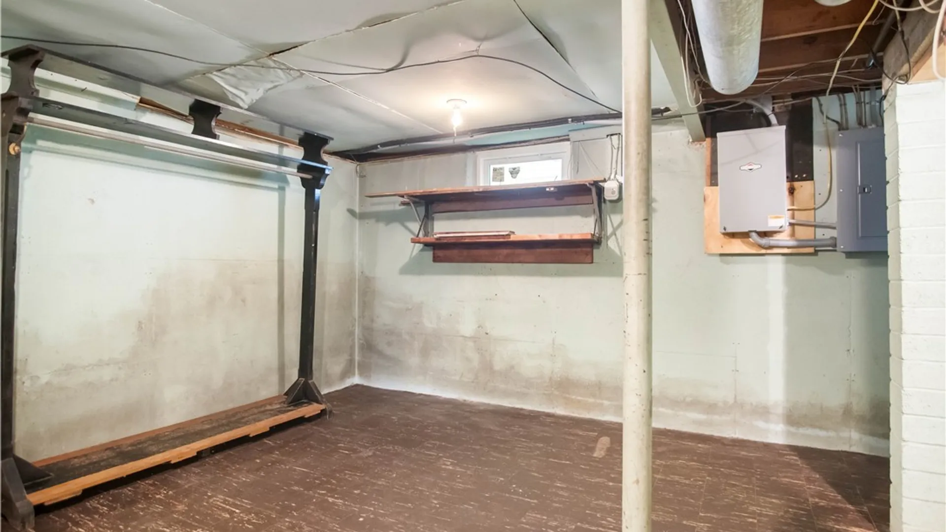 Property at 106 Colby Street, Cheektowaga, NY 14206 22