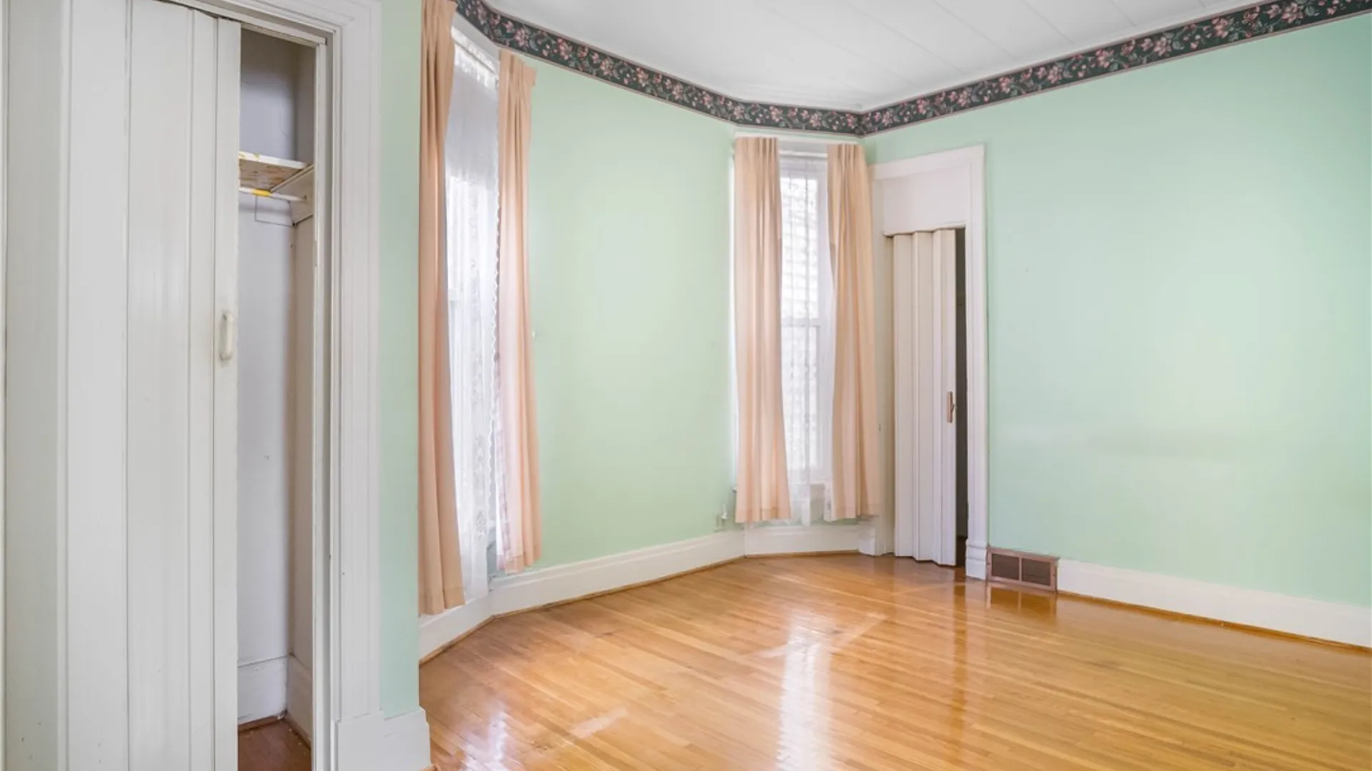 Property at 228 West Avenue, Buffalo, NY 14201 17