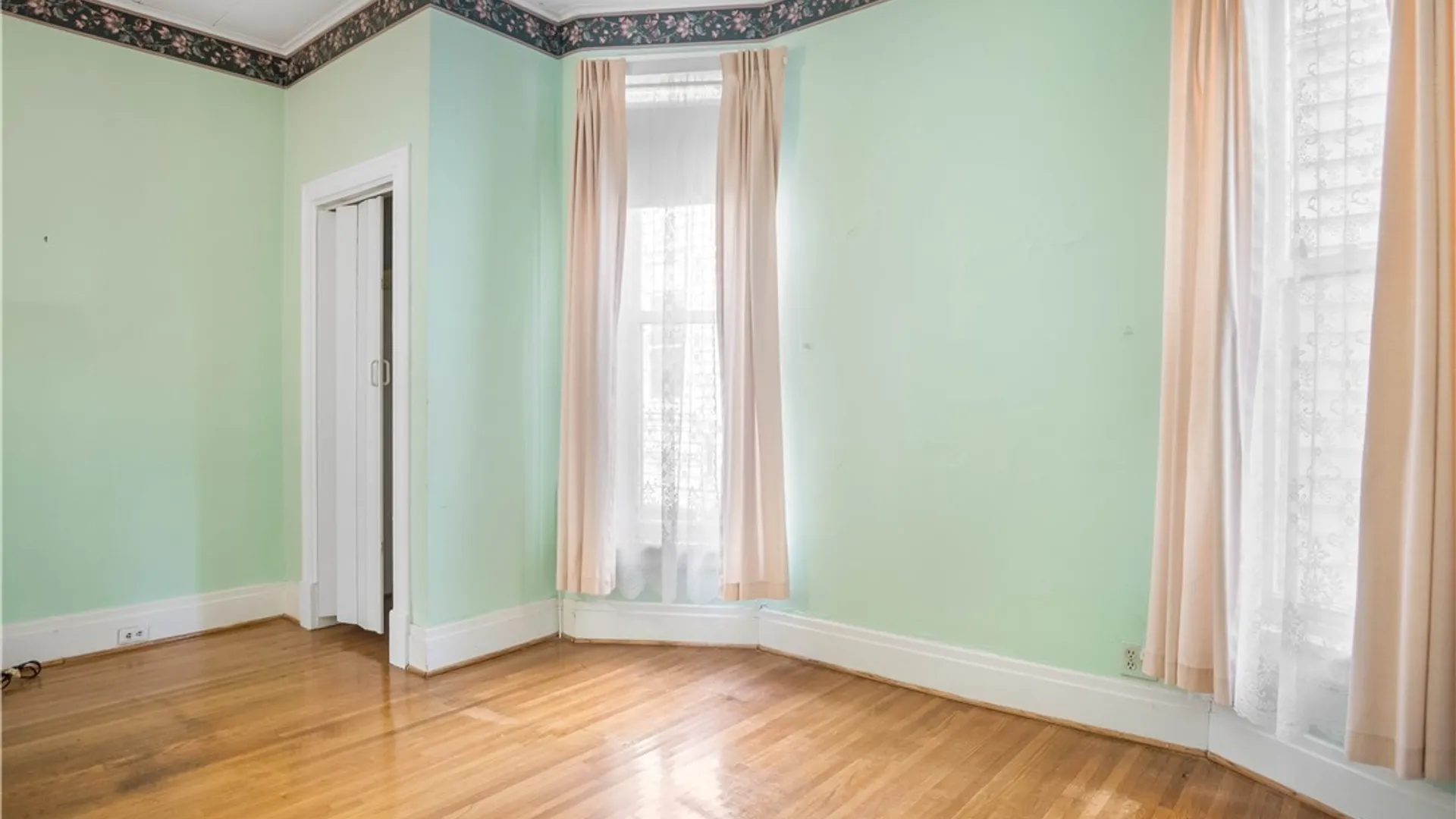 Property at 228 West Avenue, Buffalo, NY 14201 18