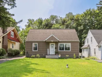 Property at 402 Radcliffe Road, DeWitt, NY 13214