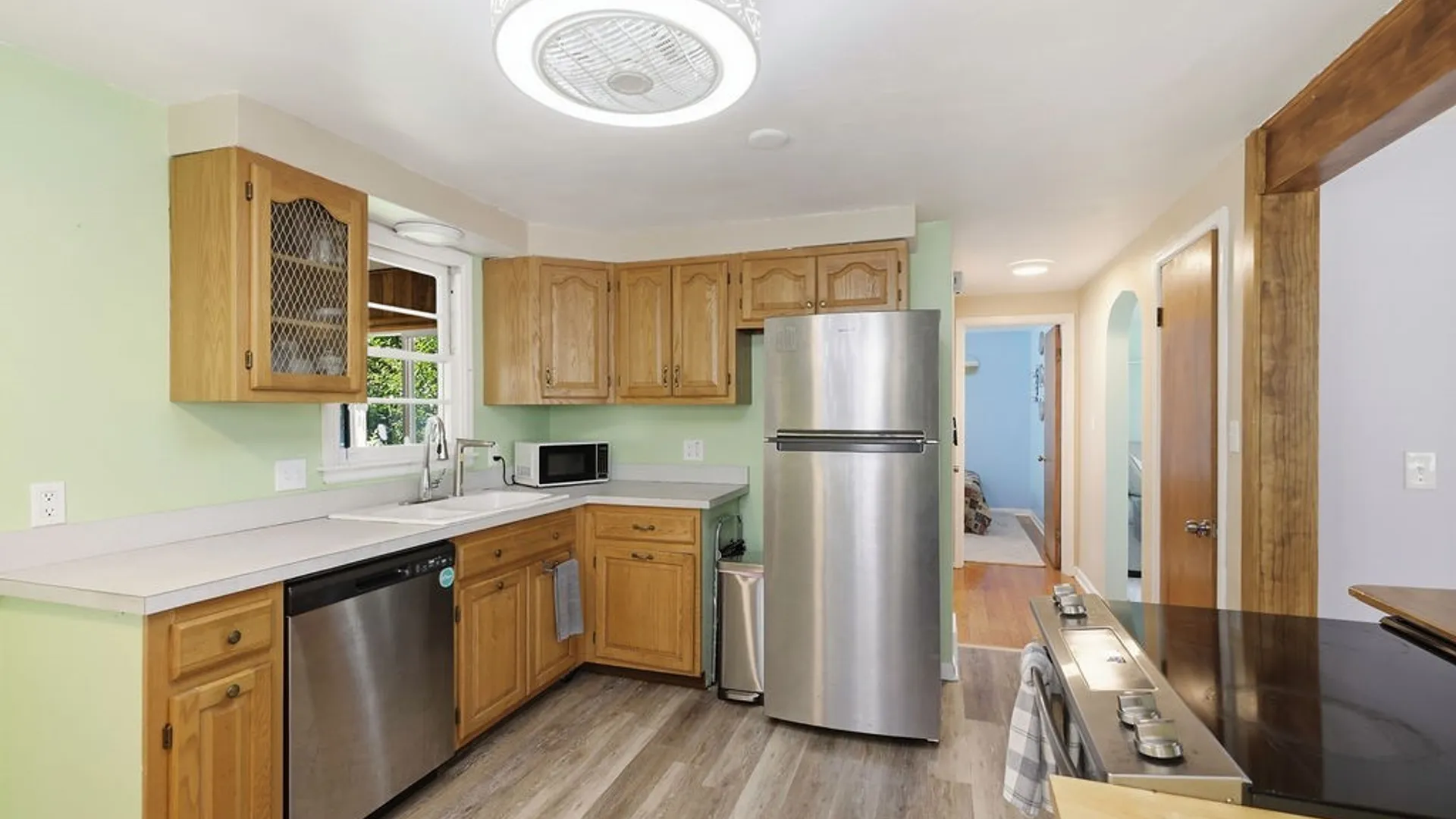 Property at 402 Radcliffe Road, DeWitt, NY 13214 26