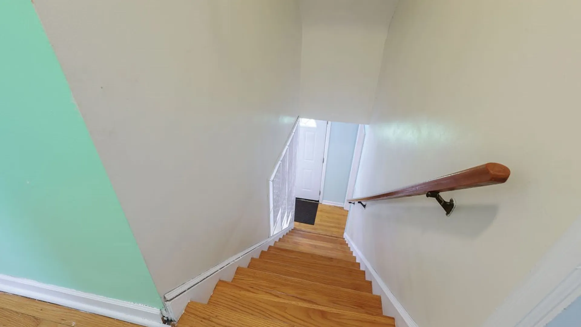 Property at 402 Radcliffe Road, DeWitt, NY 13214 32