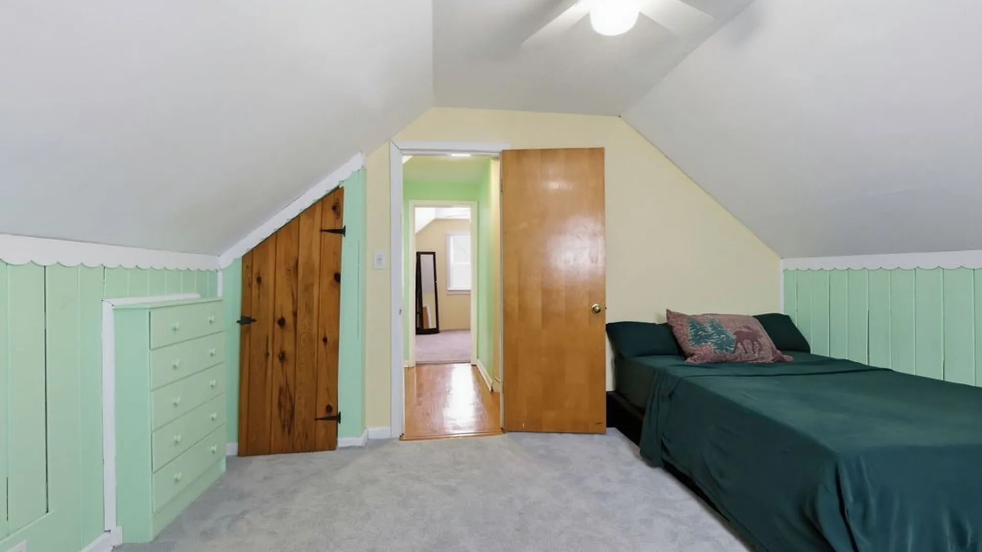Property at 402 Radcliffe Road, DeWitt, NY 13214 36