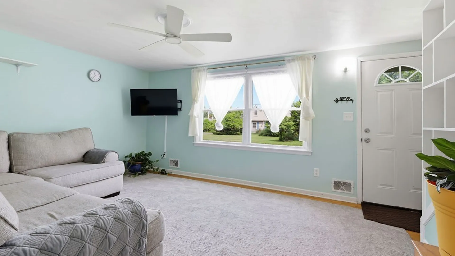 Property at 402 Radcliffe Road, DeWitt, NY 13214 13