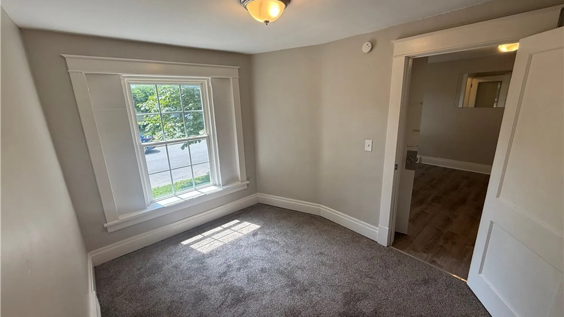 Property at 2722 Monroe Avenue, Niagara Falls, NY 14303 8