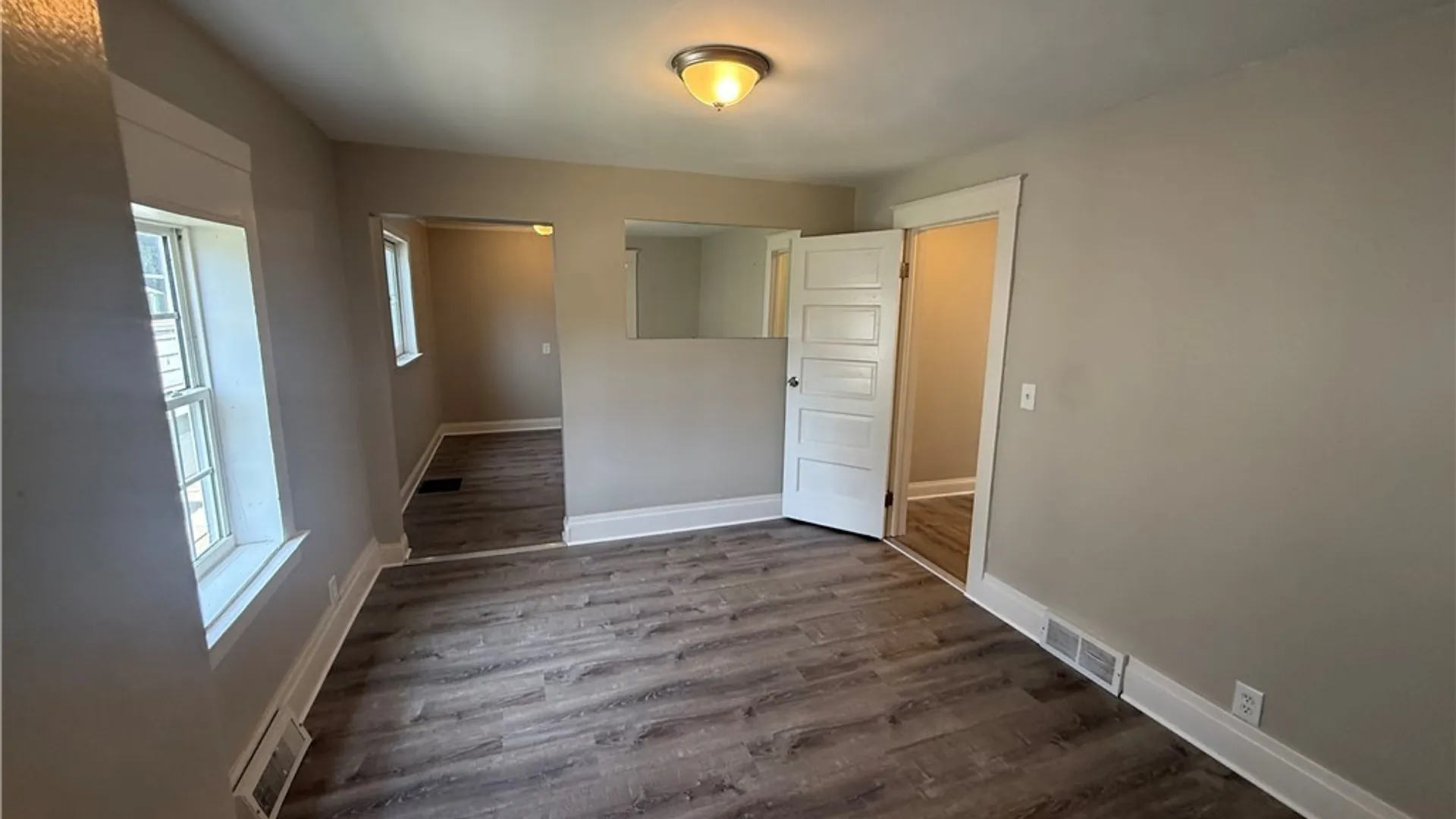 Property at 2722 Monroe Avenue, Niagara Falls, NY 14303 12