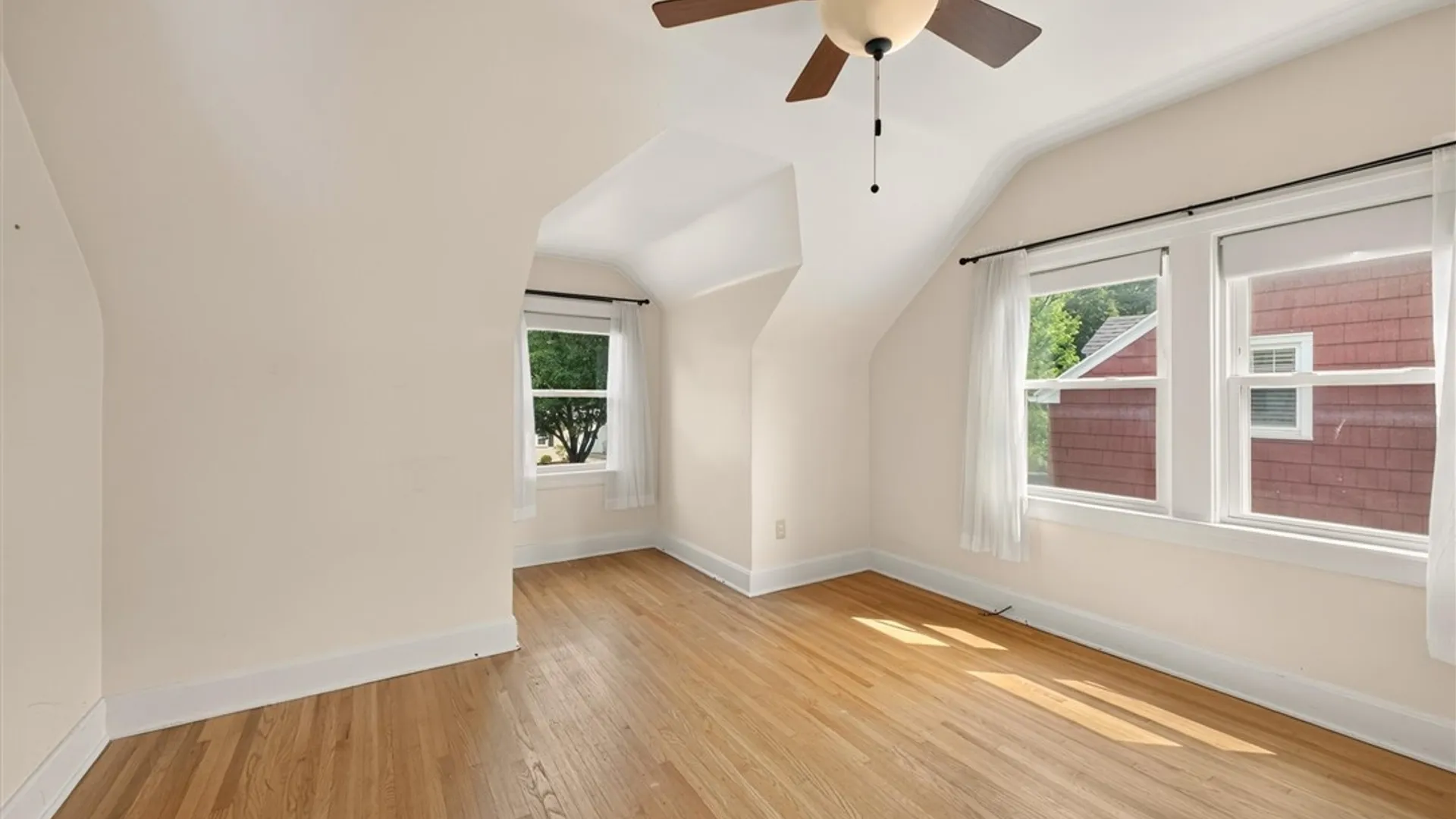 Property at 195 Winstead Road, Rochester, NY 14609 19