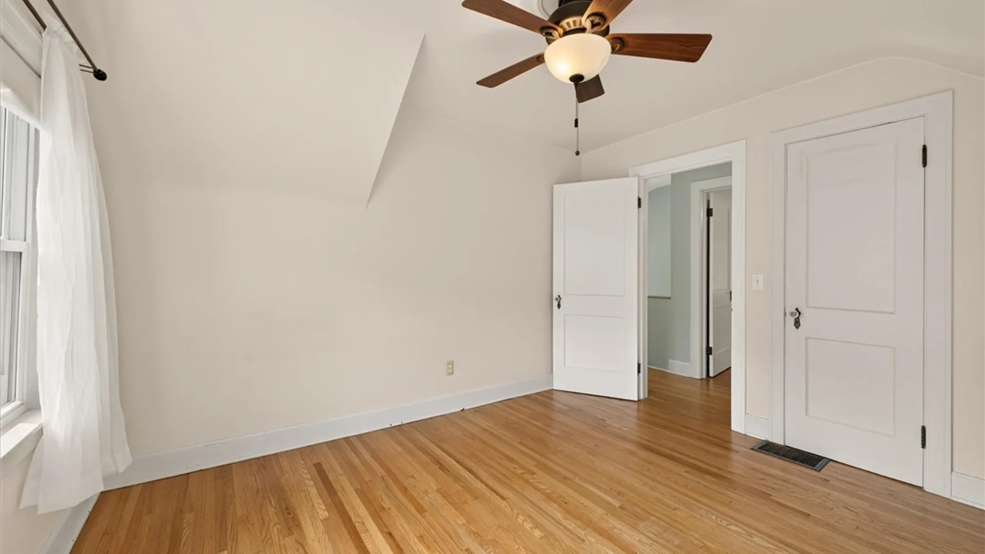 Property at 195 Winstead Road, Rochester, NY 14609 20