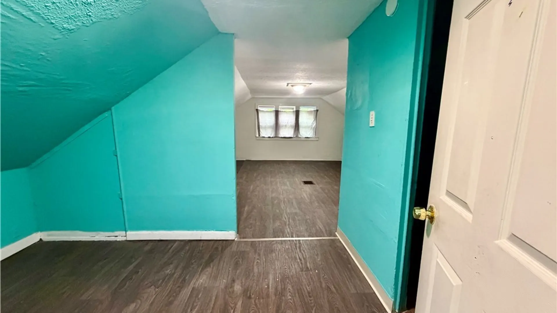 Property at 103 Erb Street, Buffalo, NY 14215 20