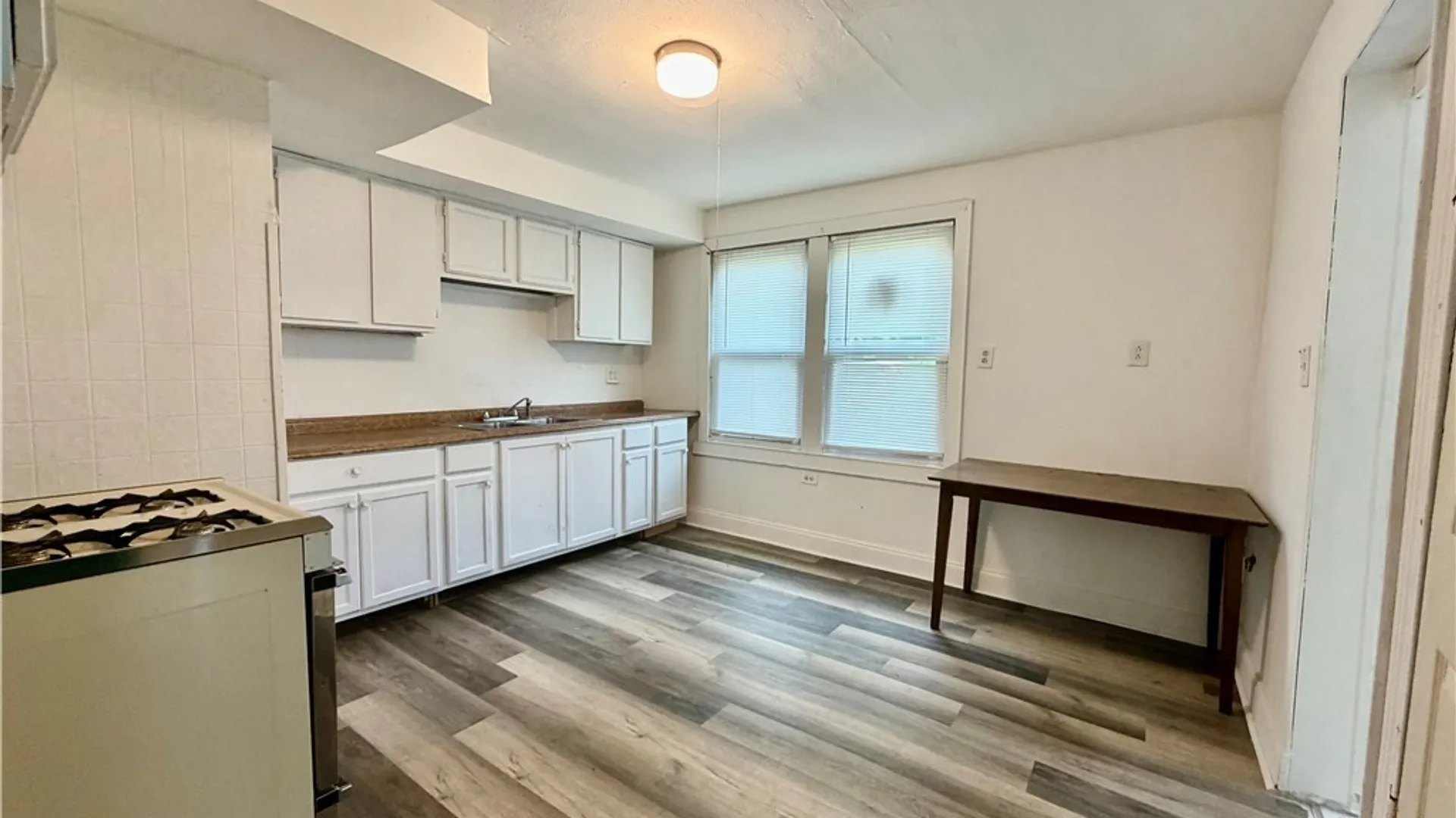 Property at 103 Erb Street, Buffalo, NY 14215 10