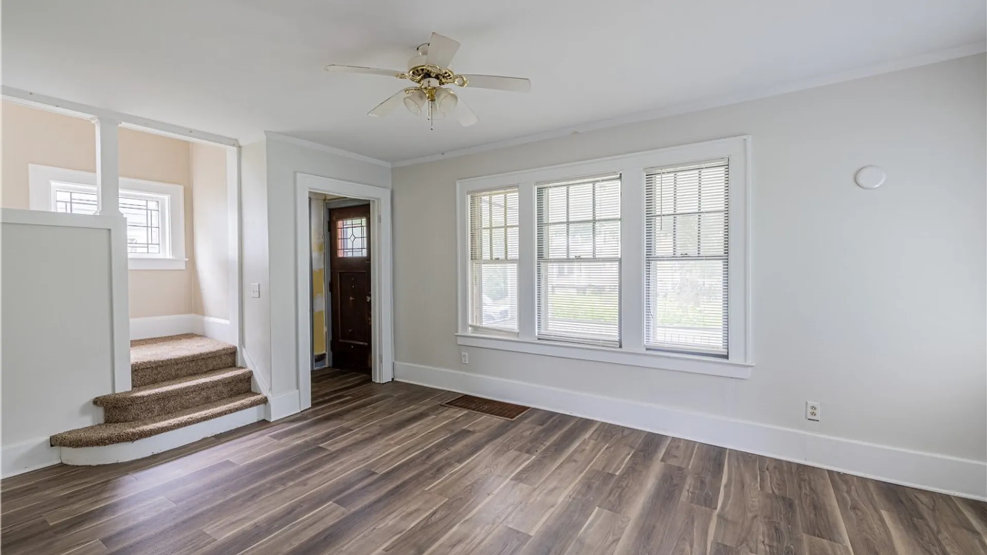 Property at 314 W High Terrace, Rochester, NY 14619 3