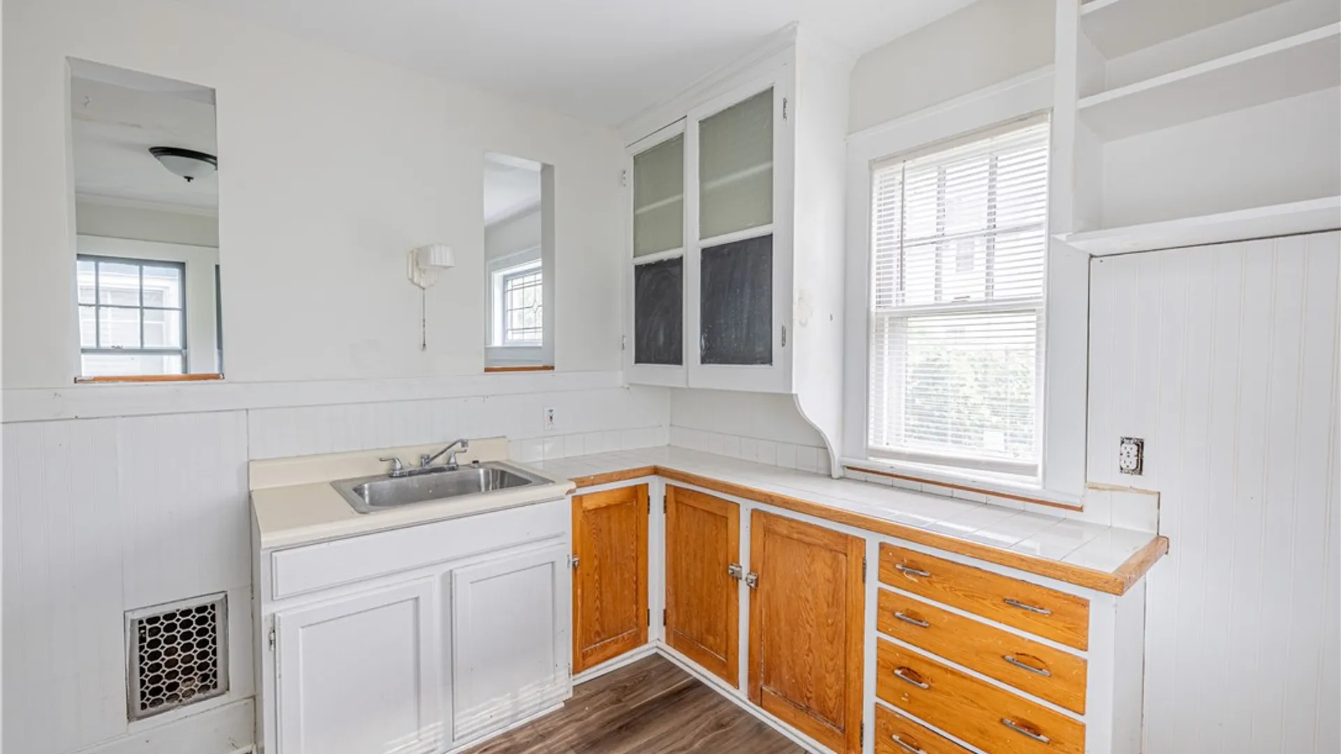 Property at 314 W High Terrace, Rochester, NY 14619 5