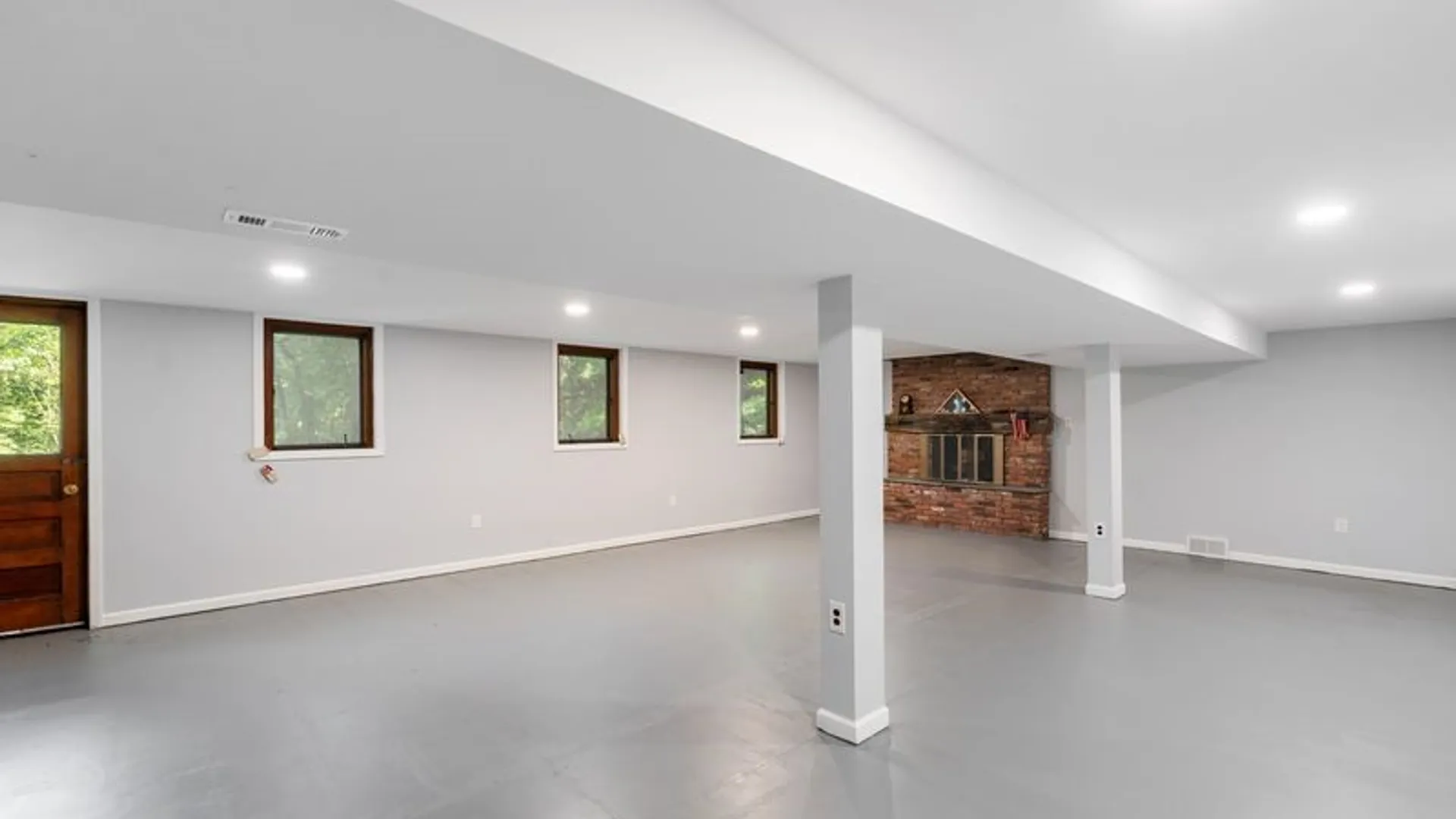 Property at 55 Briar Lane, Irondequoit, NY 14622 29