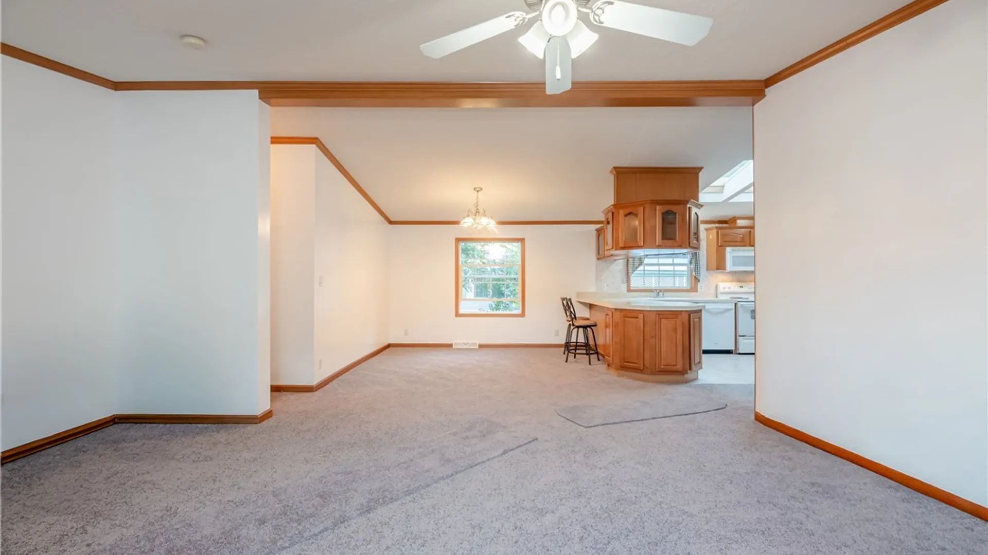 Property at 6290 Stillmeadow Way, Williamson, NY 14589 7