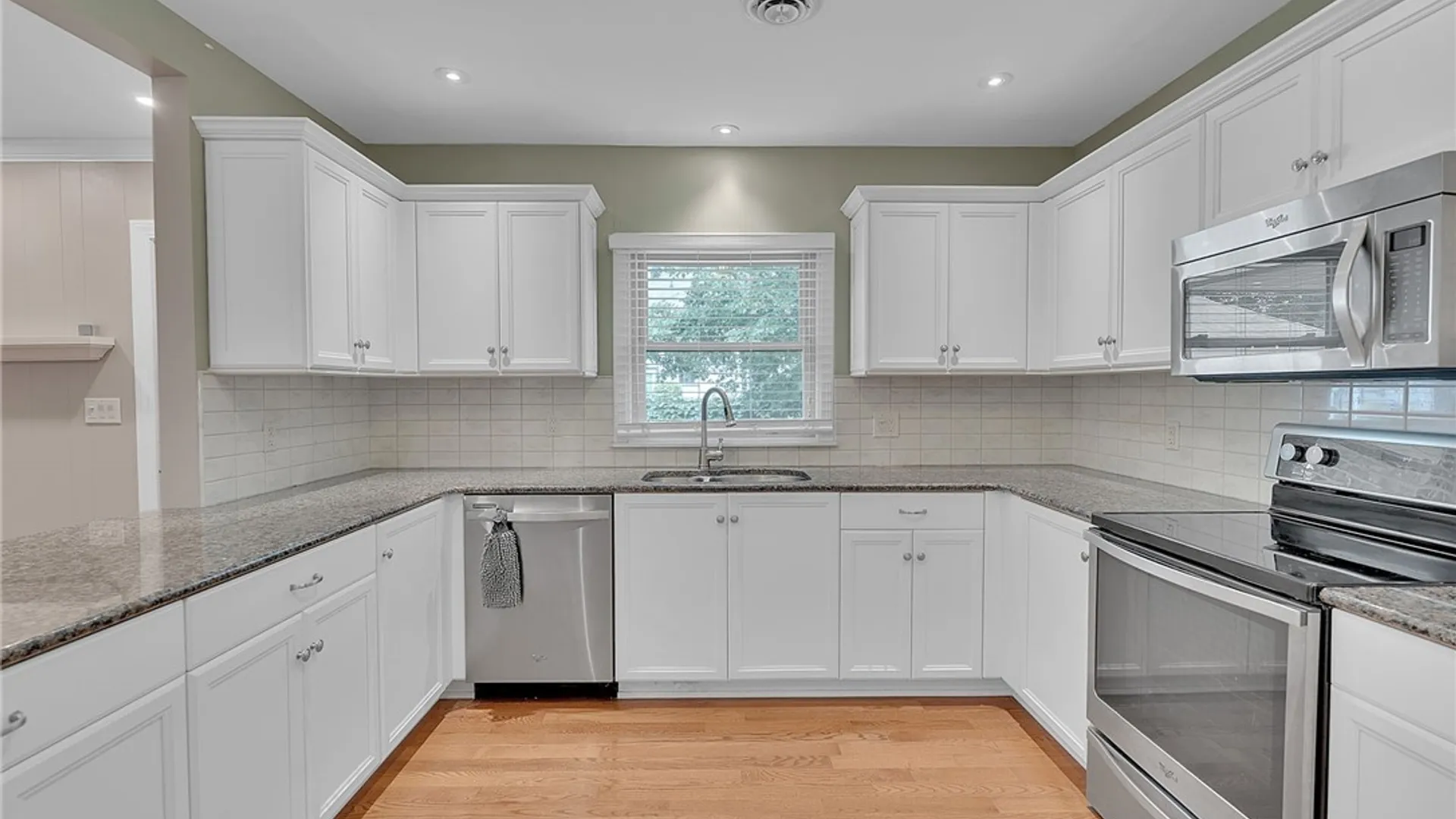 Property at 105 Woodland Avenue, Ridgeway, NY 14103 4