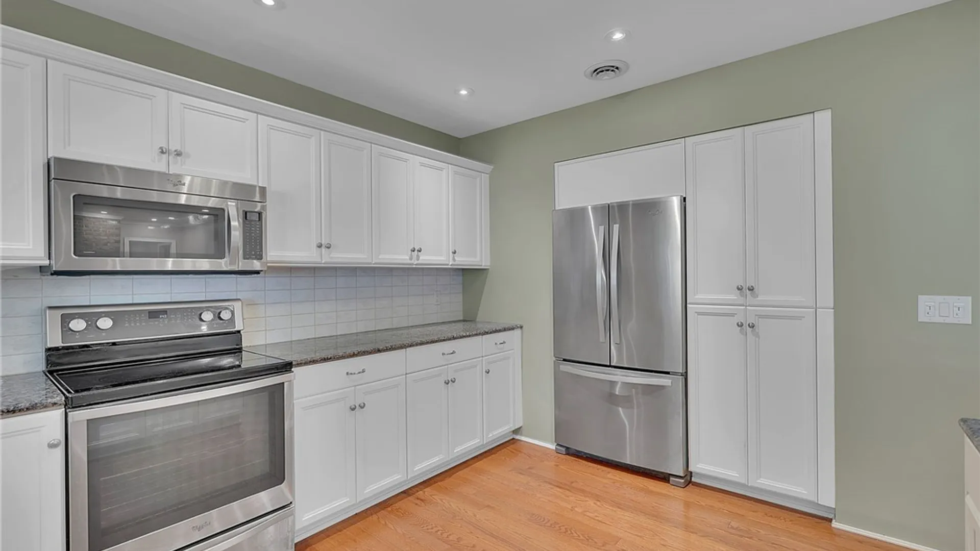 Property at 105 Woodland Avenue, Ridgeway, NY 14103 5