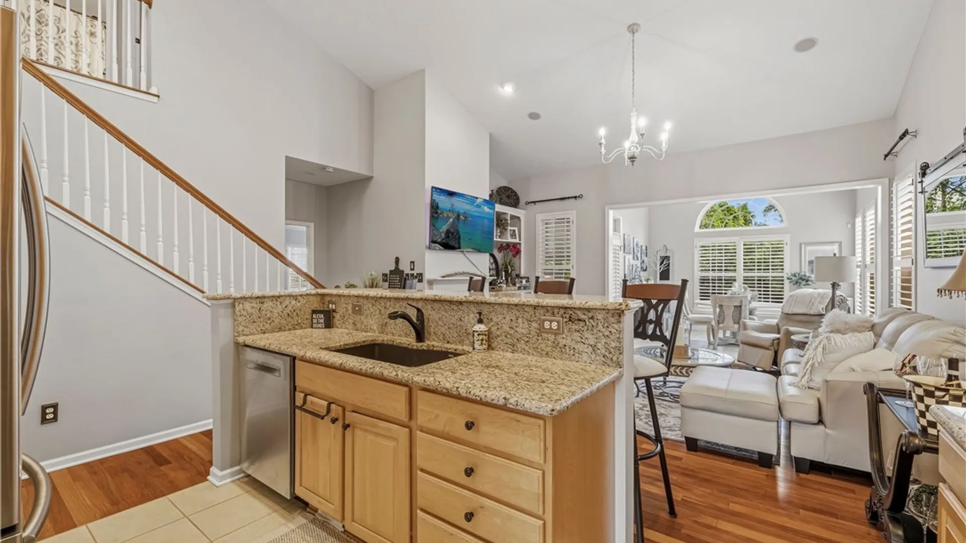 Property at 13 Greenside Drive, Grand Island, NY 14072 7
