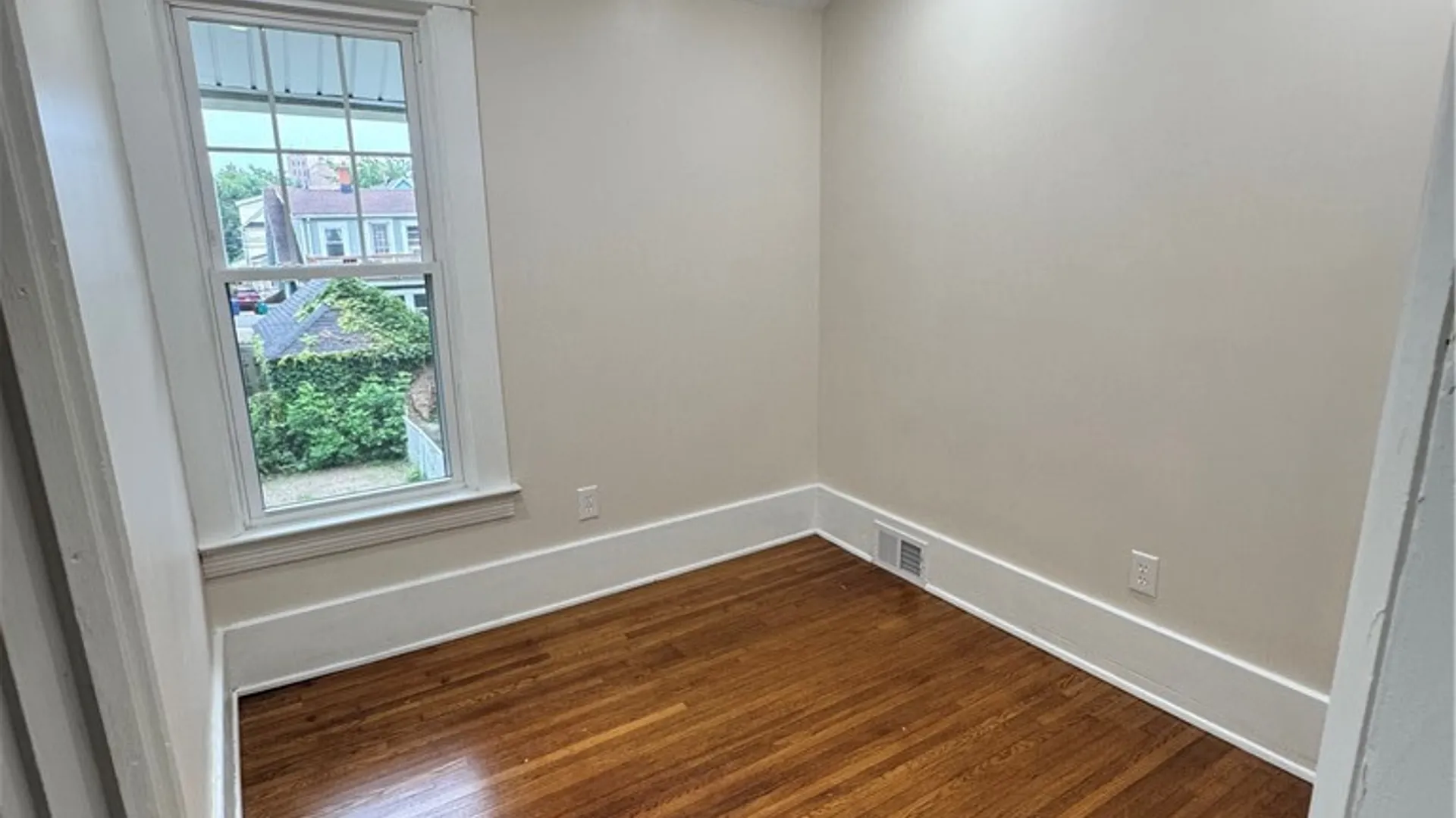 Property at 101 Strathmore Avenue, Buffalo, NY 14220 27