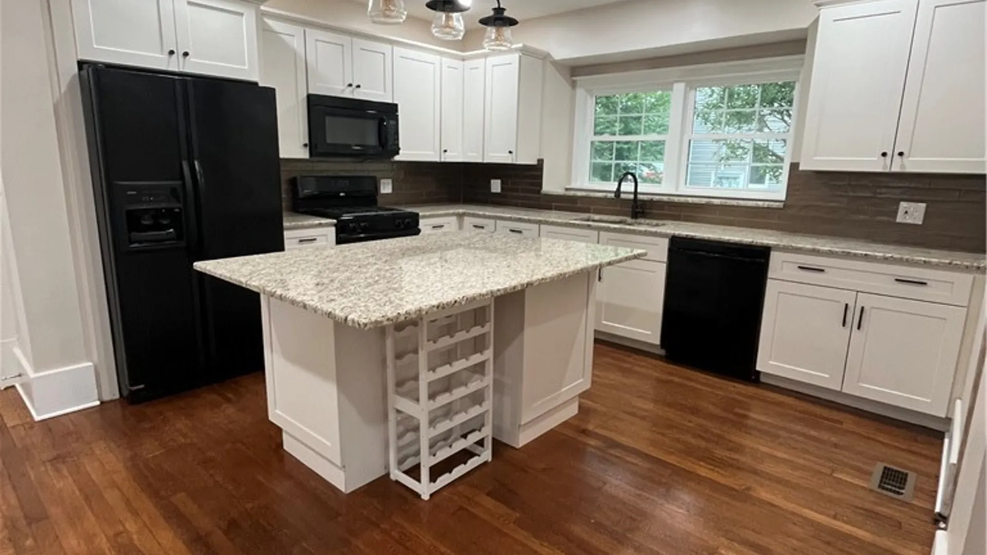 Property at 101 Strathmore Avenue, Buffalo, NY 14220 7
