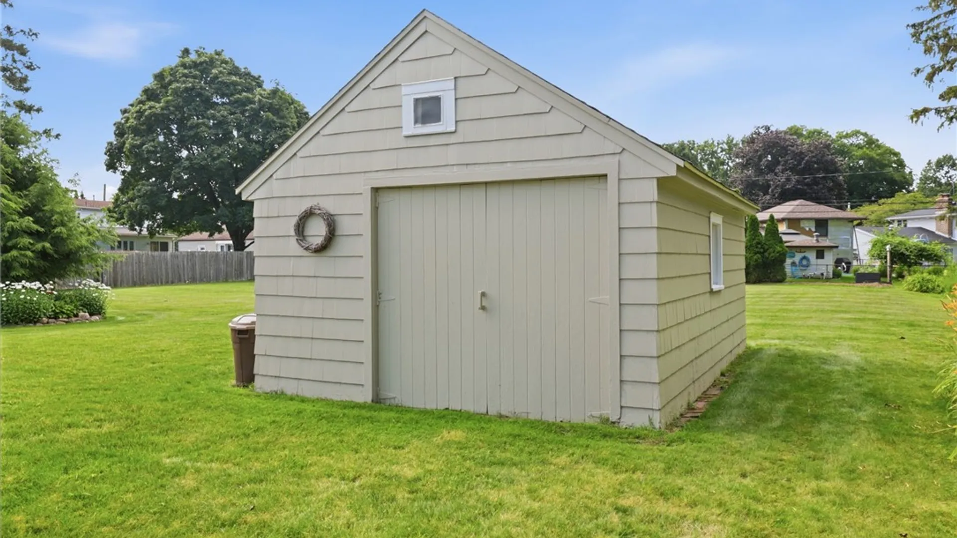 Property at 1739 Maiden Lane, Greece, NY 14626 27